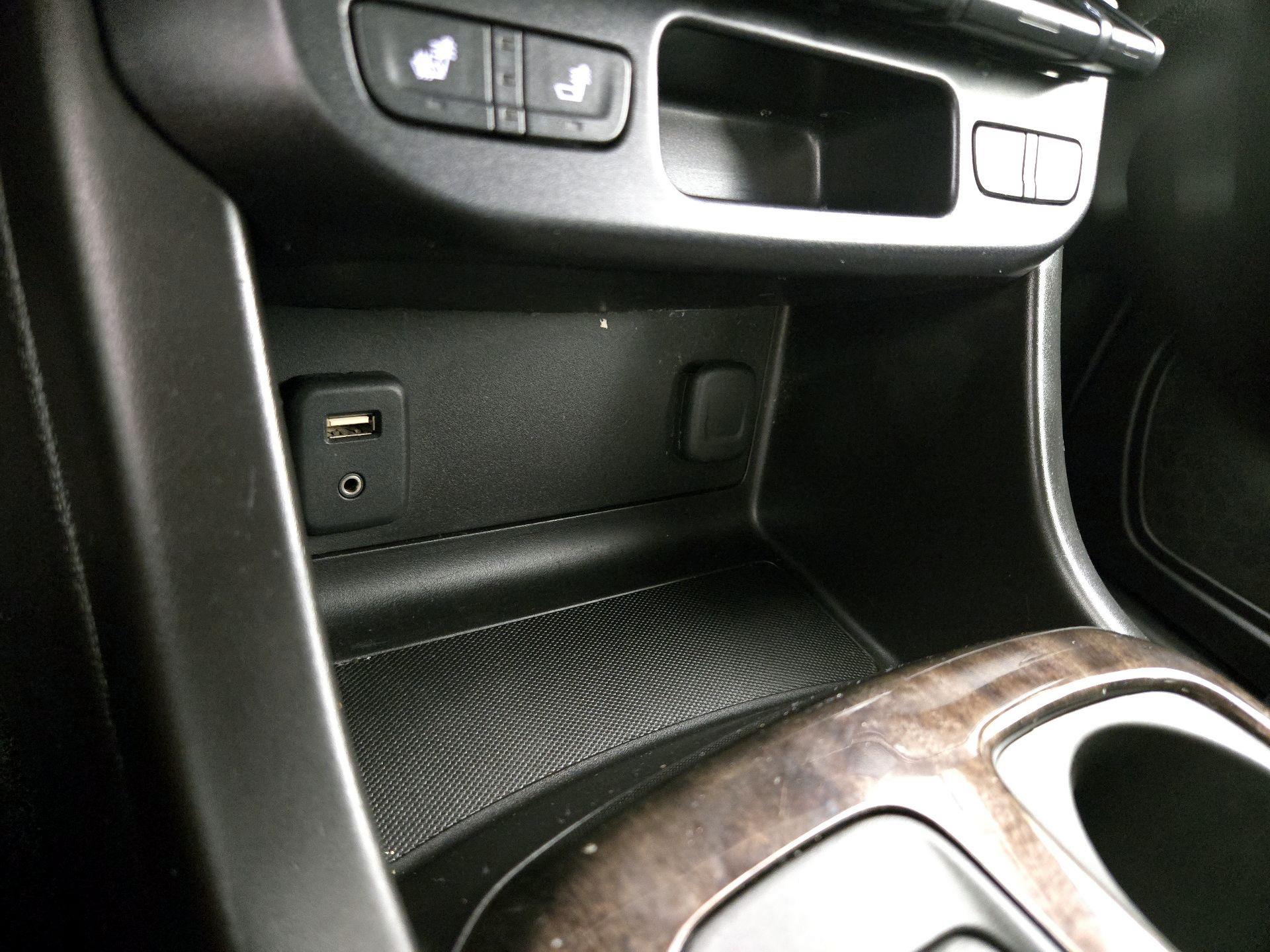 Thumbnail: 2016 GMC Canyon - 19
