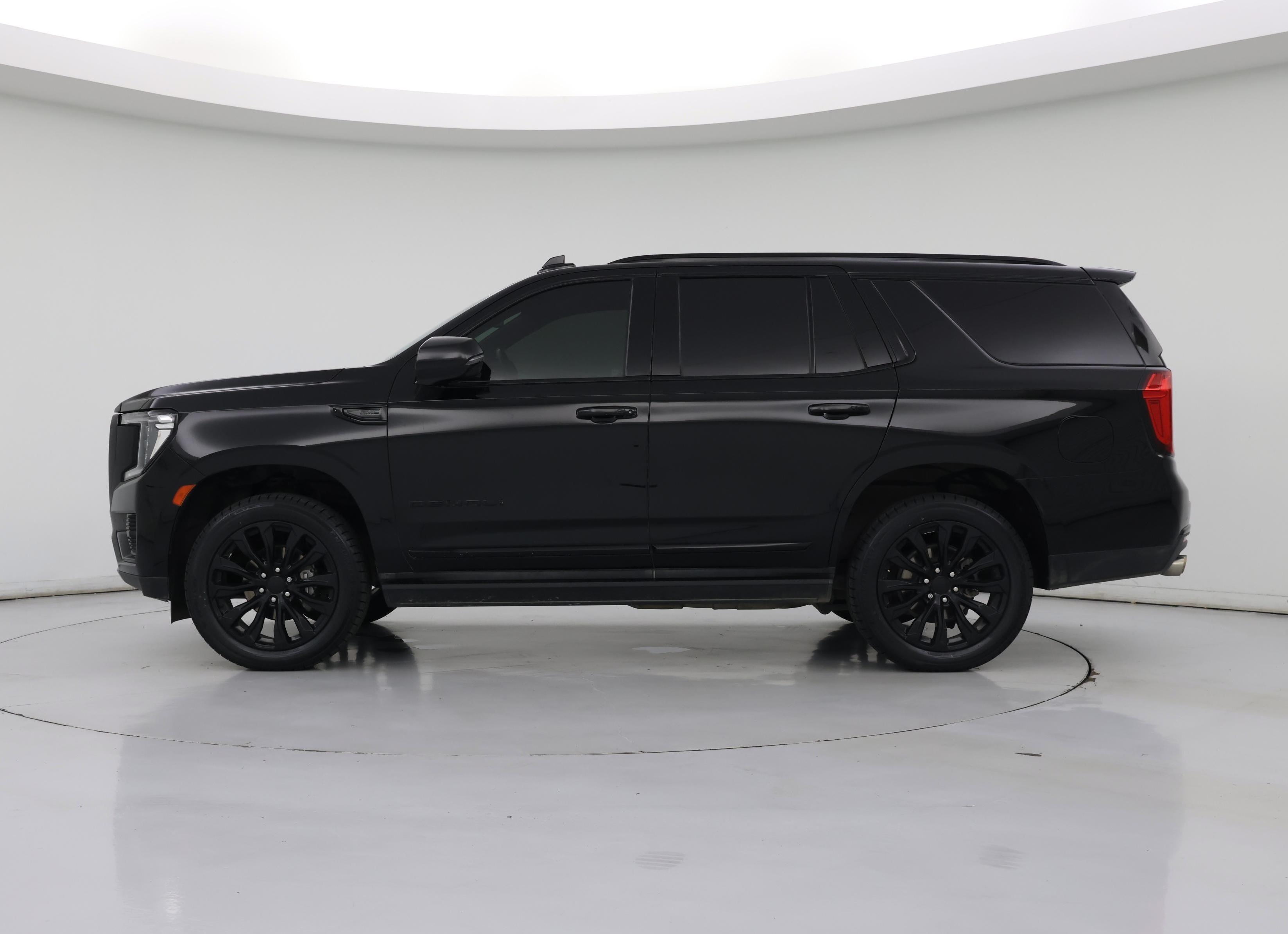 Thumbnail: 2022 GMC Yukon - 3