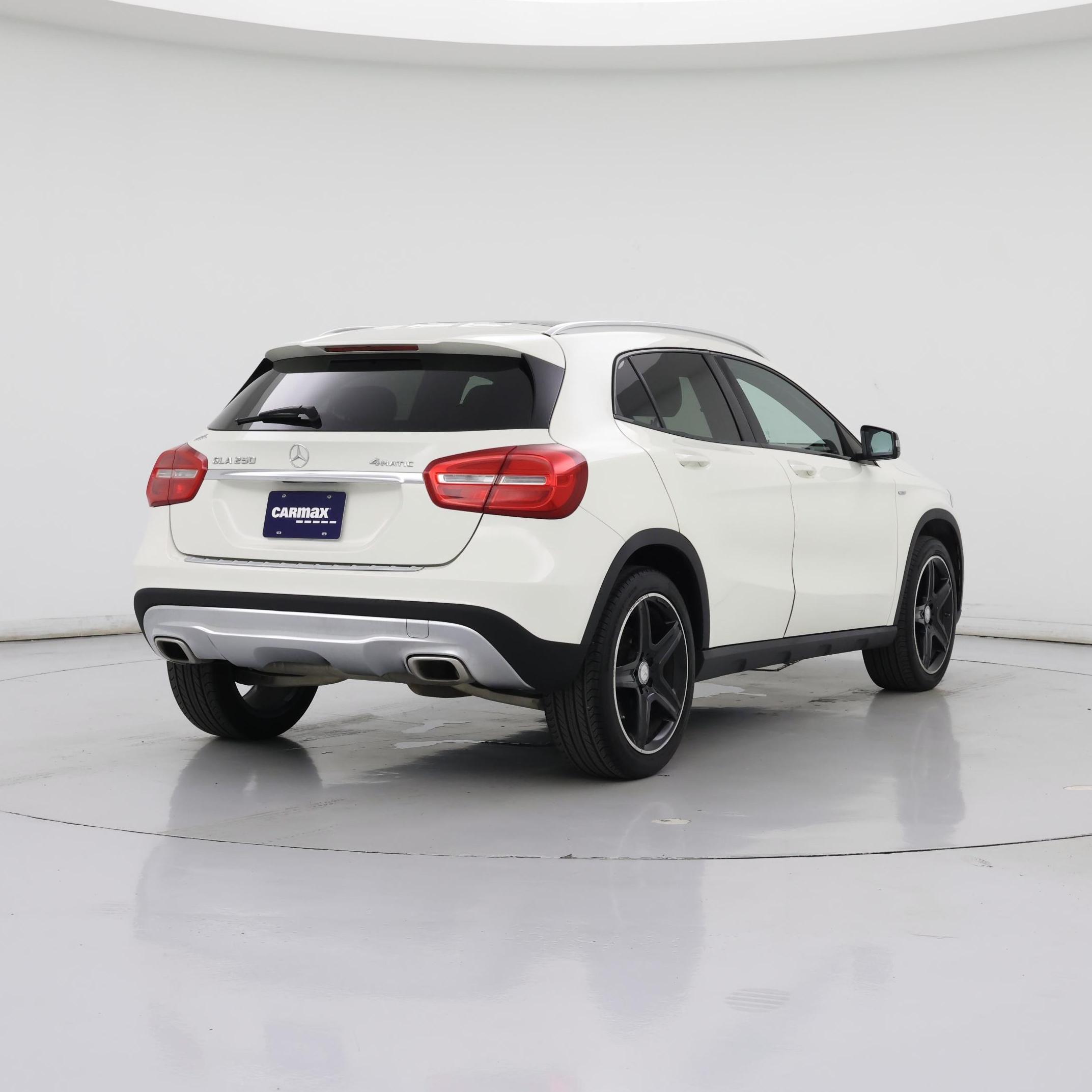 Thumbnail: 2015 Mercedes-Benz GLA - 8