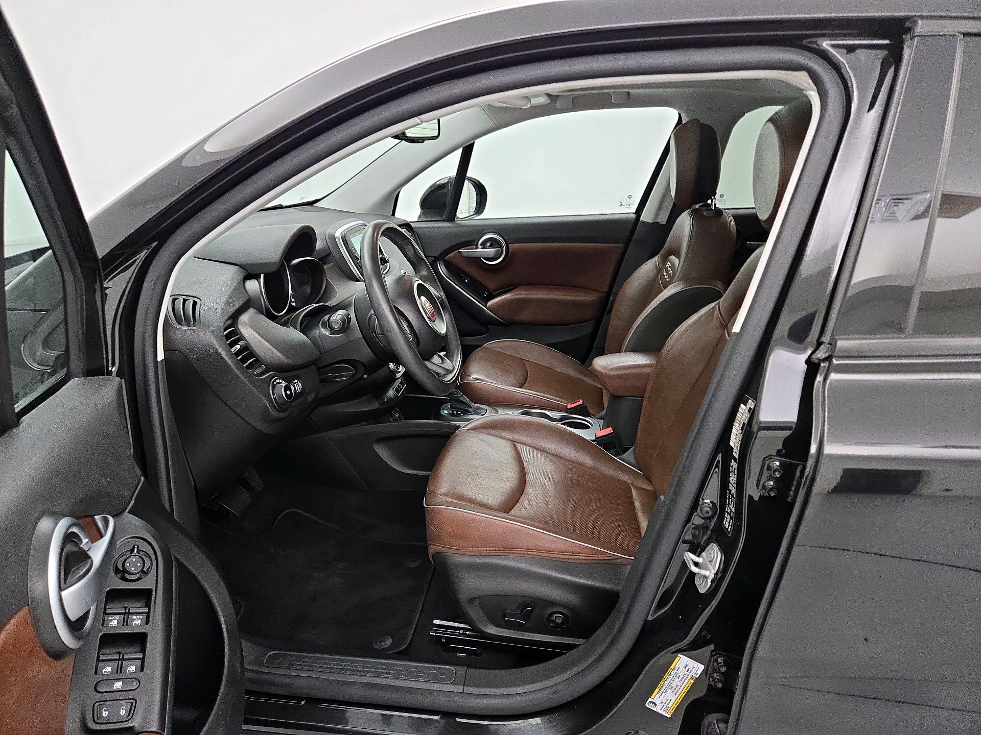 Thumbnail: 2016 Fiat 500X - 11