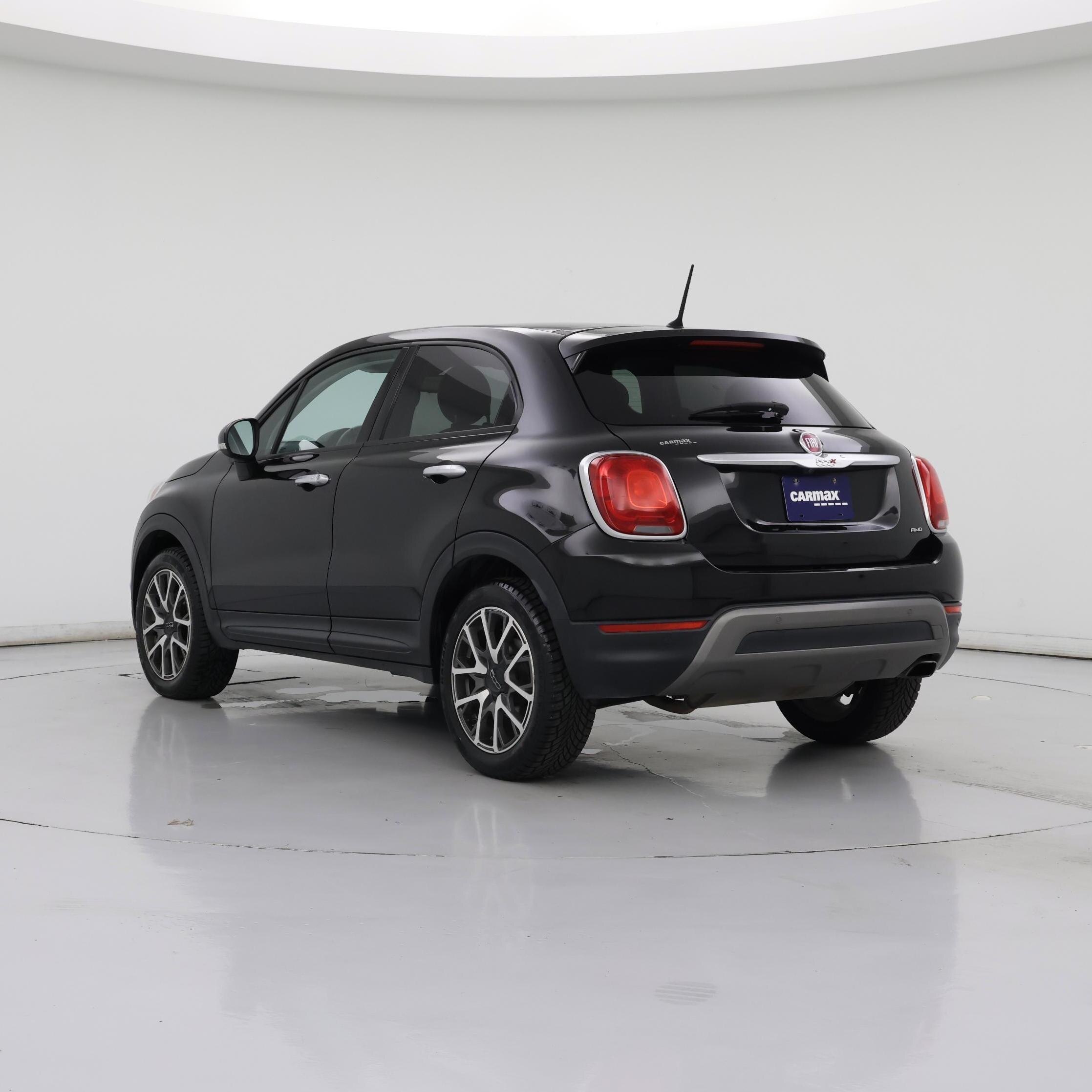 Thumbnail: 2016 Fiat 500X - 2