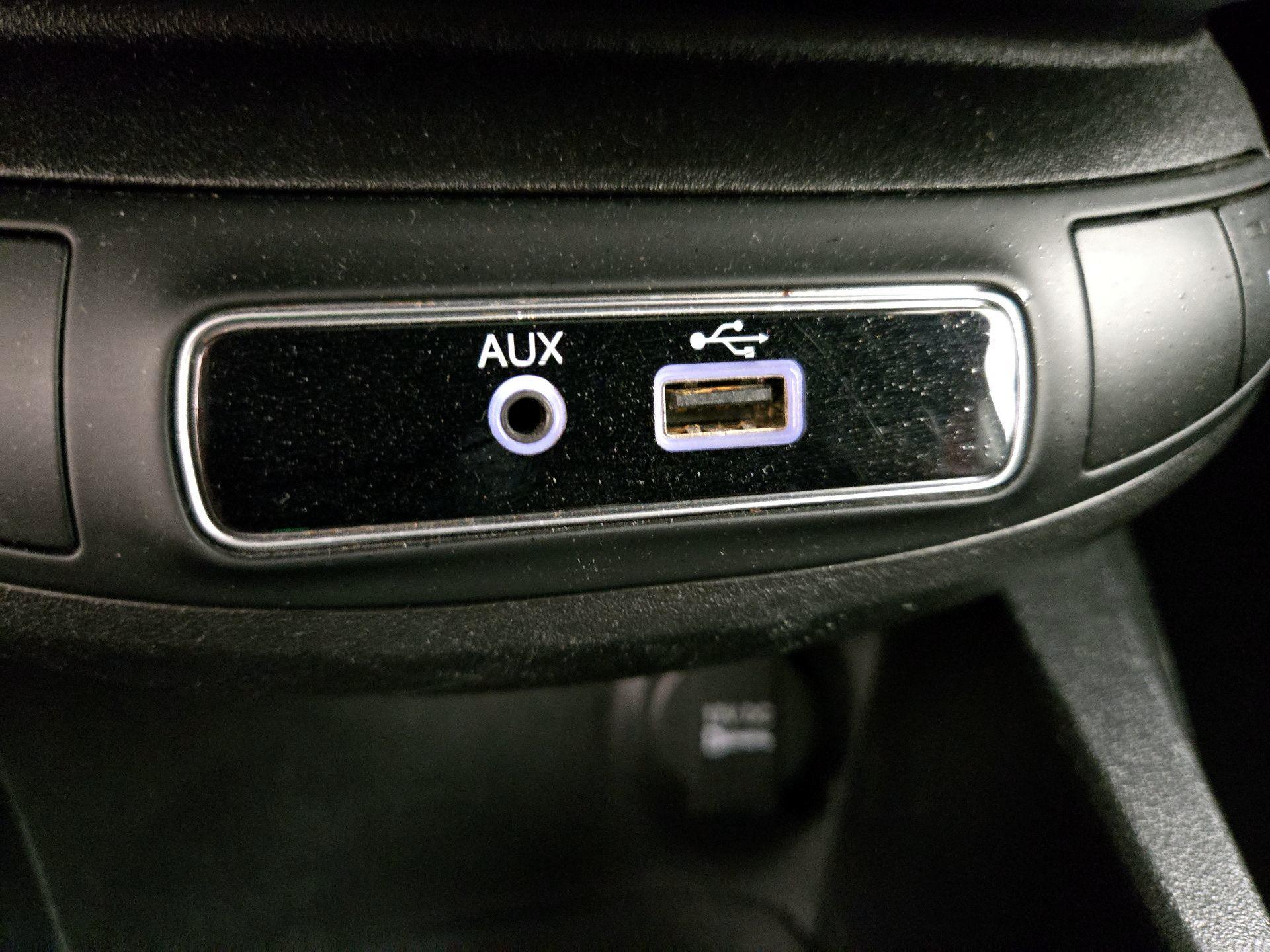 Thumbnail: 2016 Fiat 500X - 19