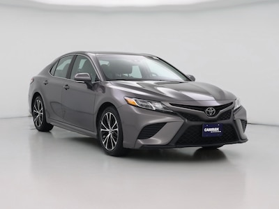 Gray 2018 Toyota Camry SE
