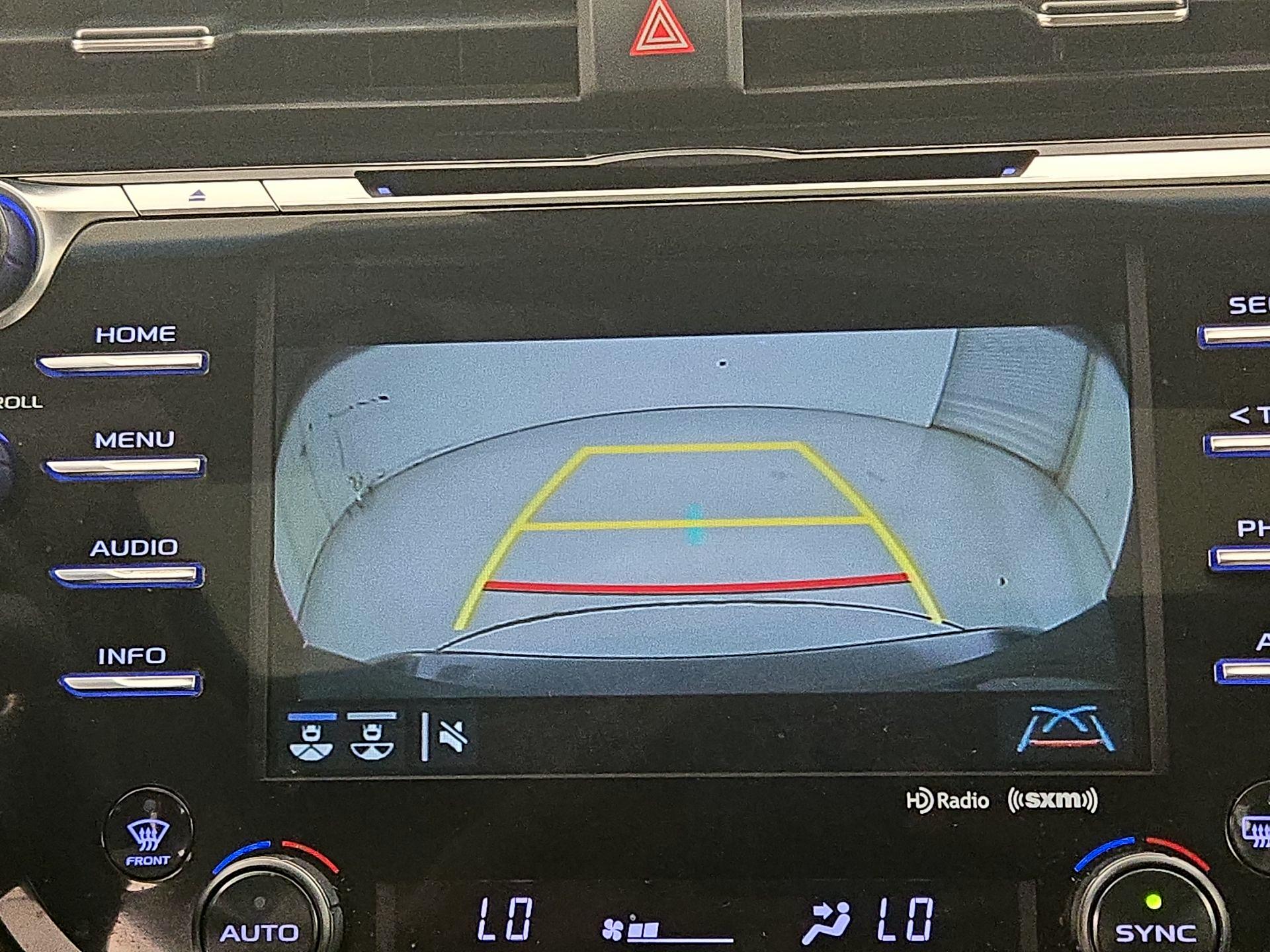 Thumbnail: 2018 Toyota Camry - 14
