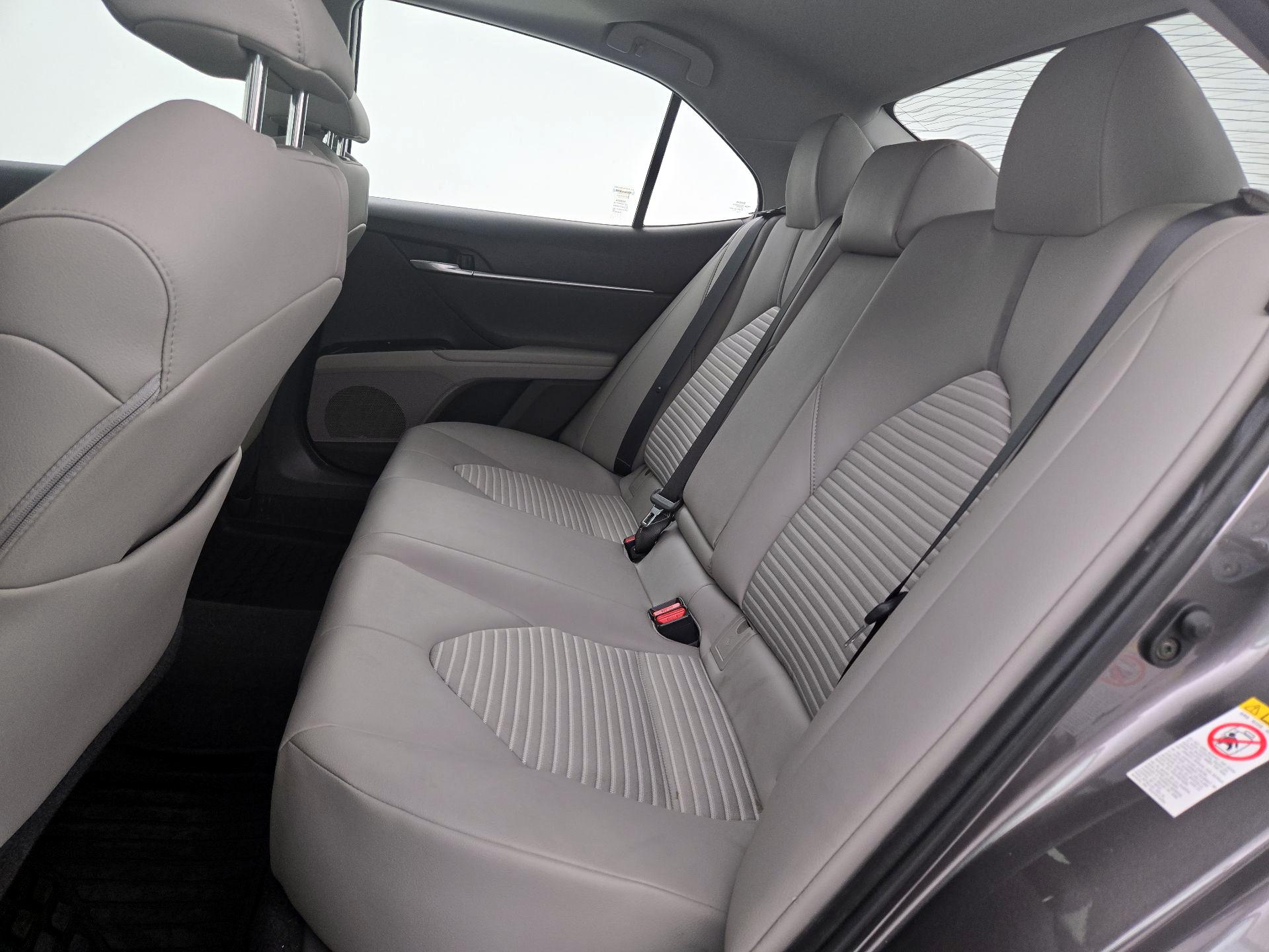 Thumbnail: 2018 Toyota Camry - 20