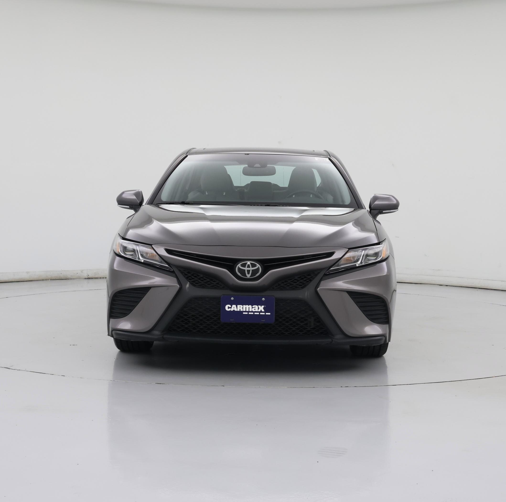 Thumbnail: 2018 Toyota Camry - 5