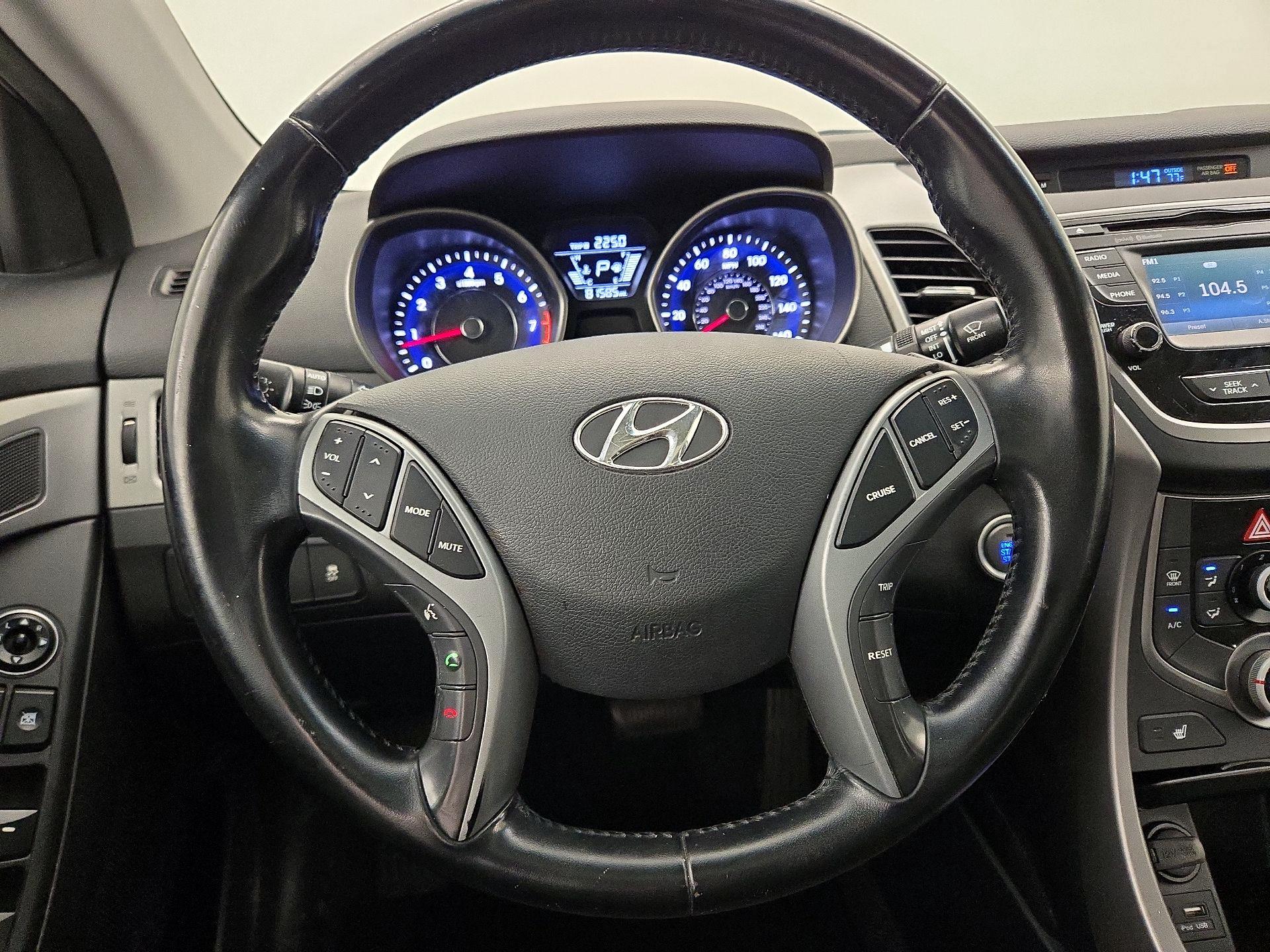 Thumbnail: 2016 Hyundai Elantra - 10