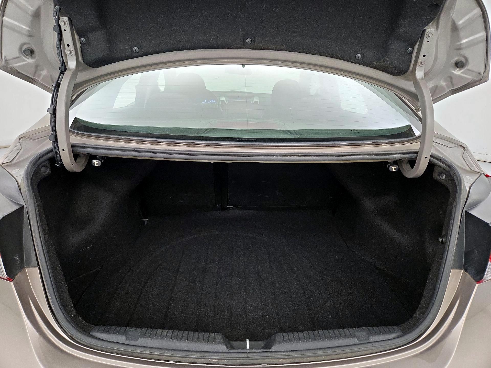 Thumbnail: 2016 Hyundai Elantra - 20