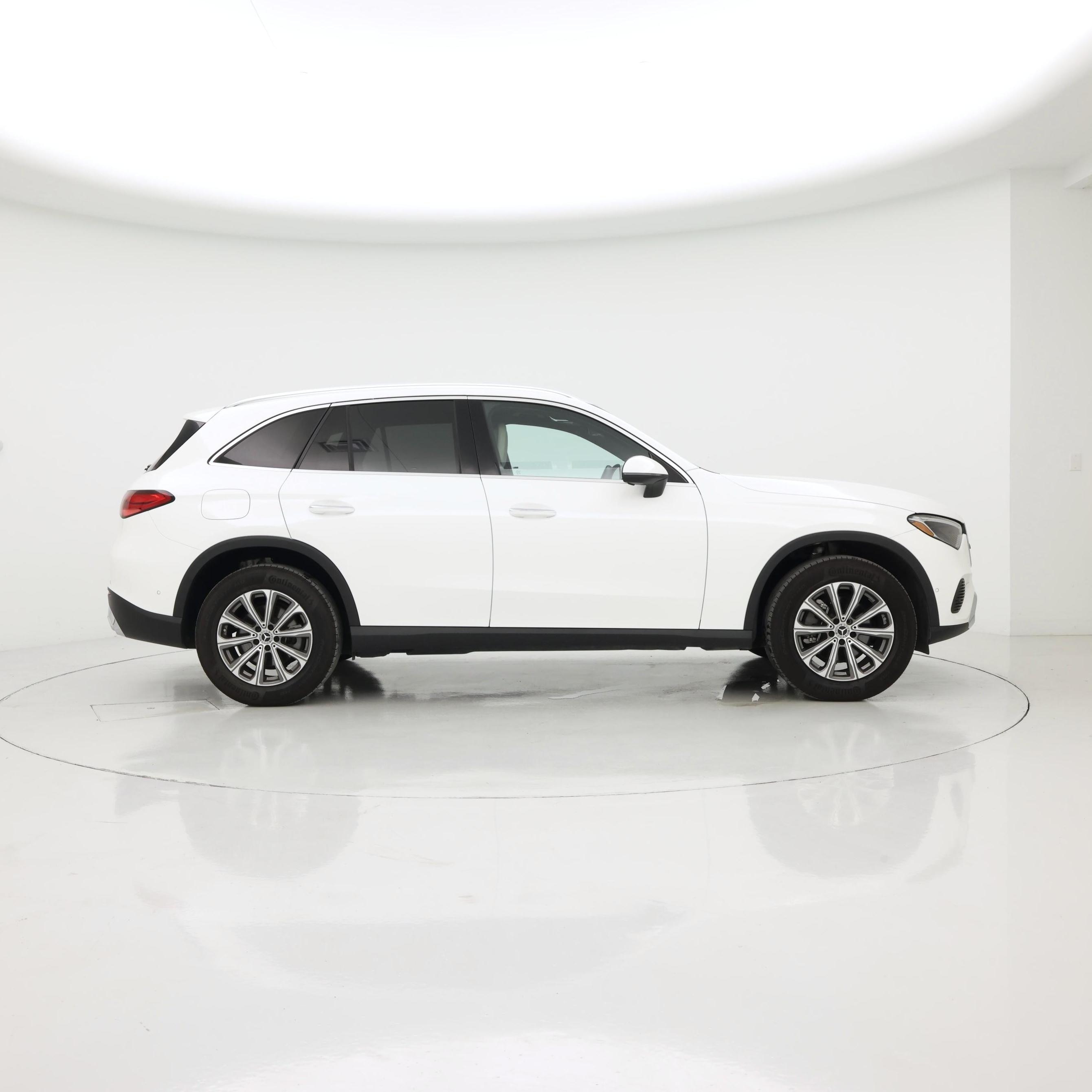 Thumbnail: 2023 Mercedes-Benz GLC - 7