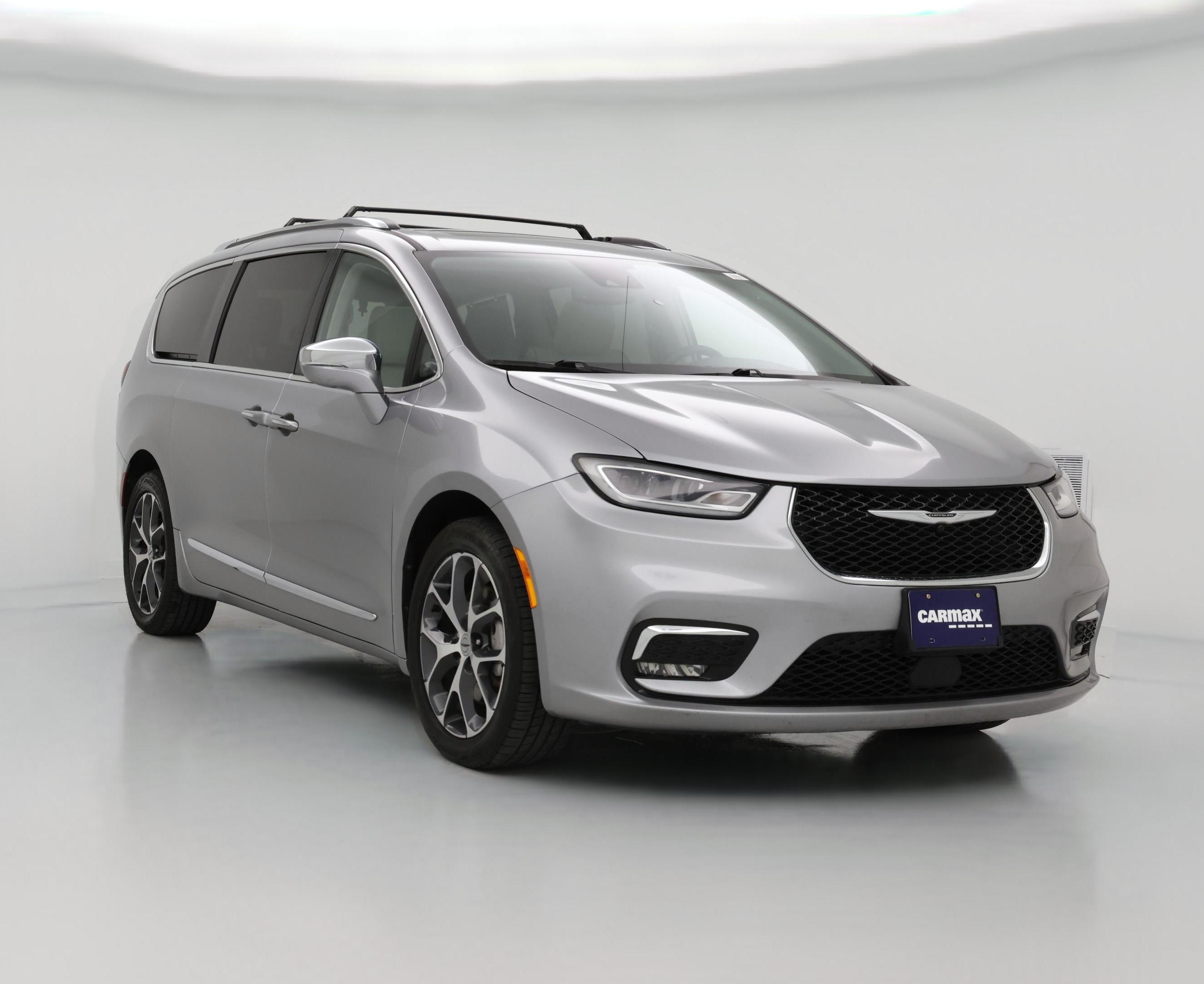 Thumbnail: 2021 Chrysler Pacifica - 1