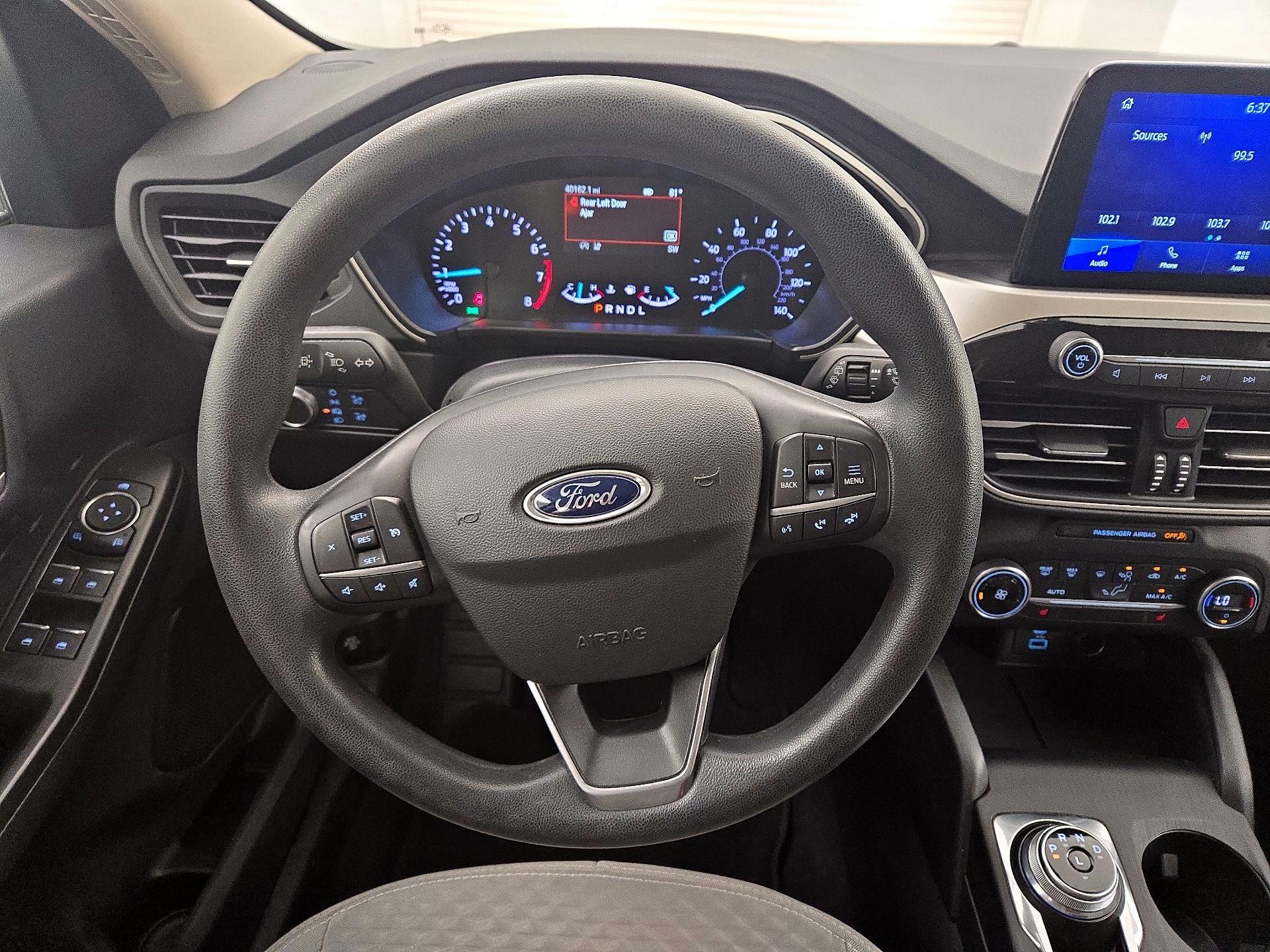 Thumbnail: 2020 Ford Escape - 10