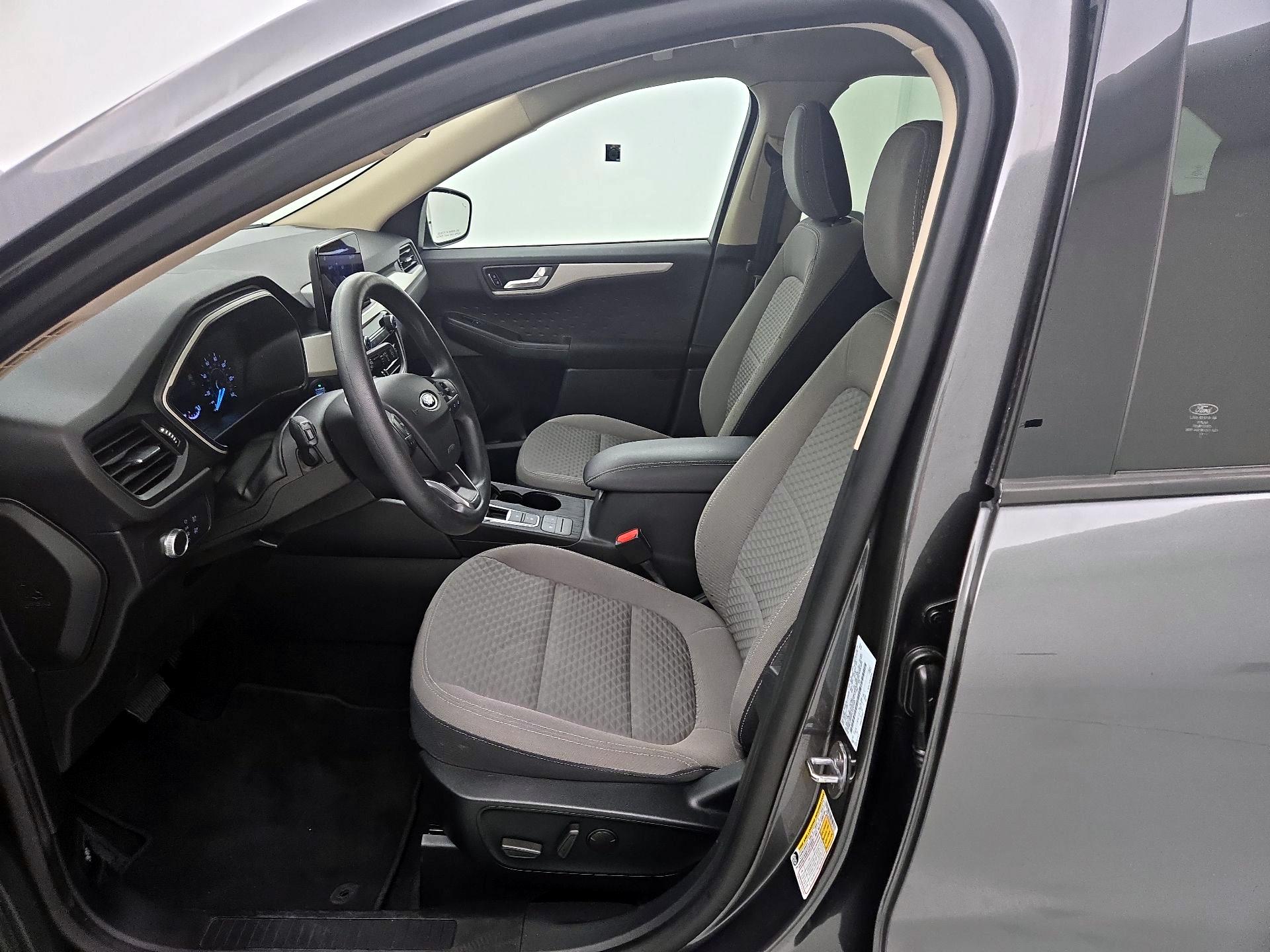 Thumbnail: 2020 Ford Escape - 11