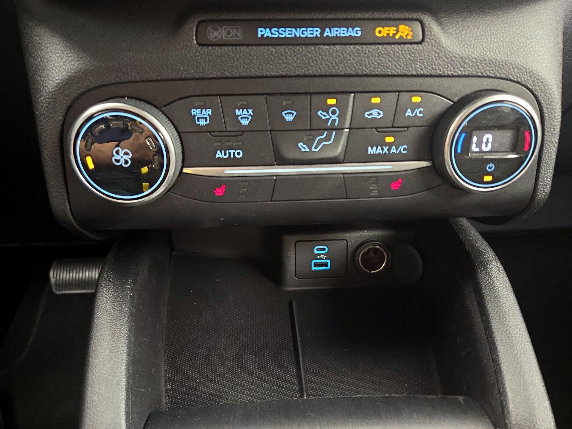 Thumbnail: 2020 Ford Escape - 16