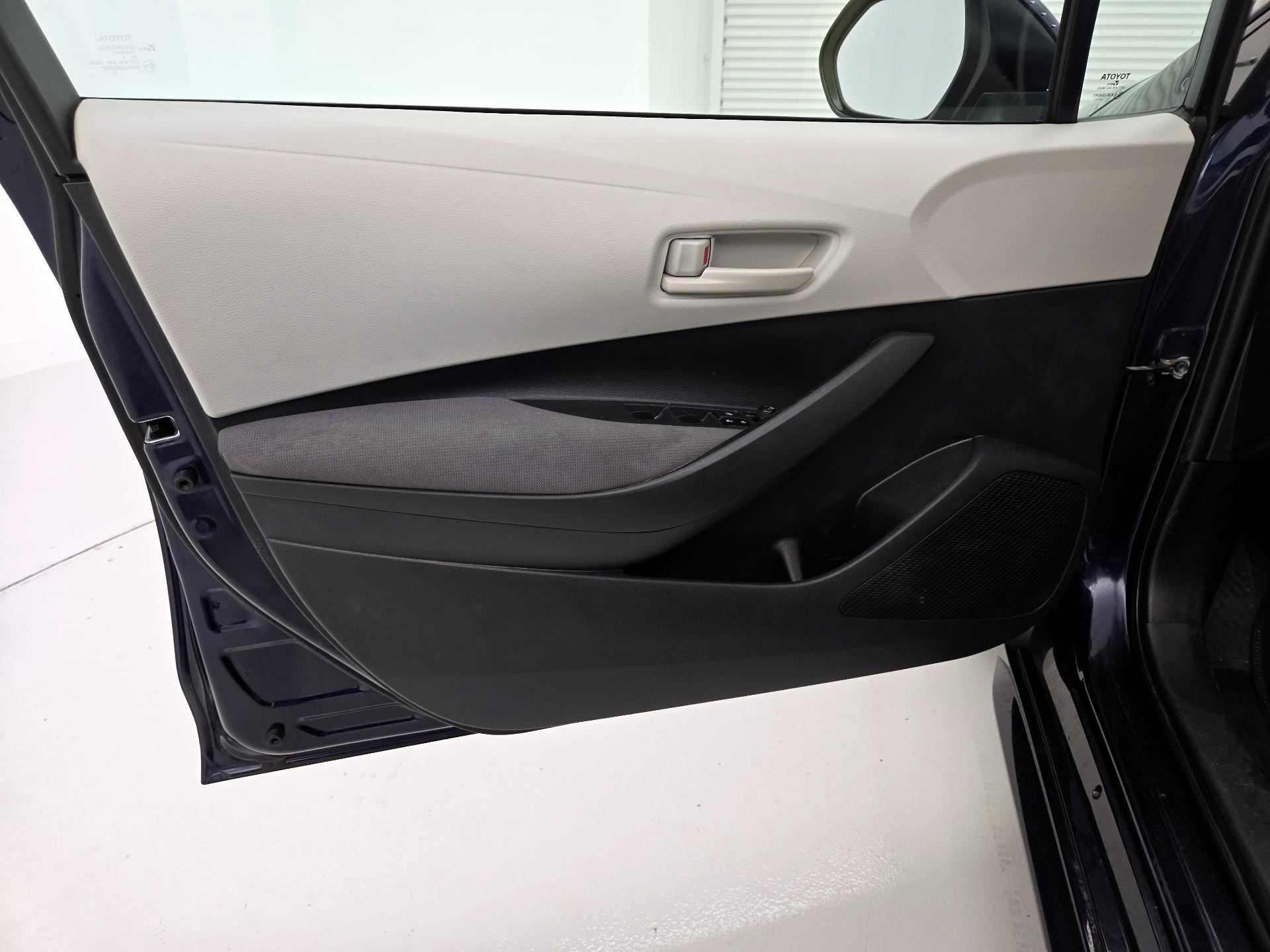 Thumbnail: 2022 Toyota Corolla - 12