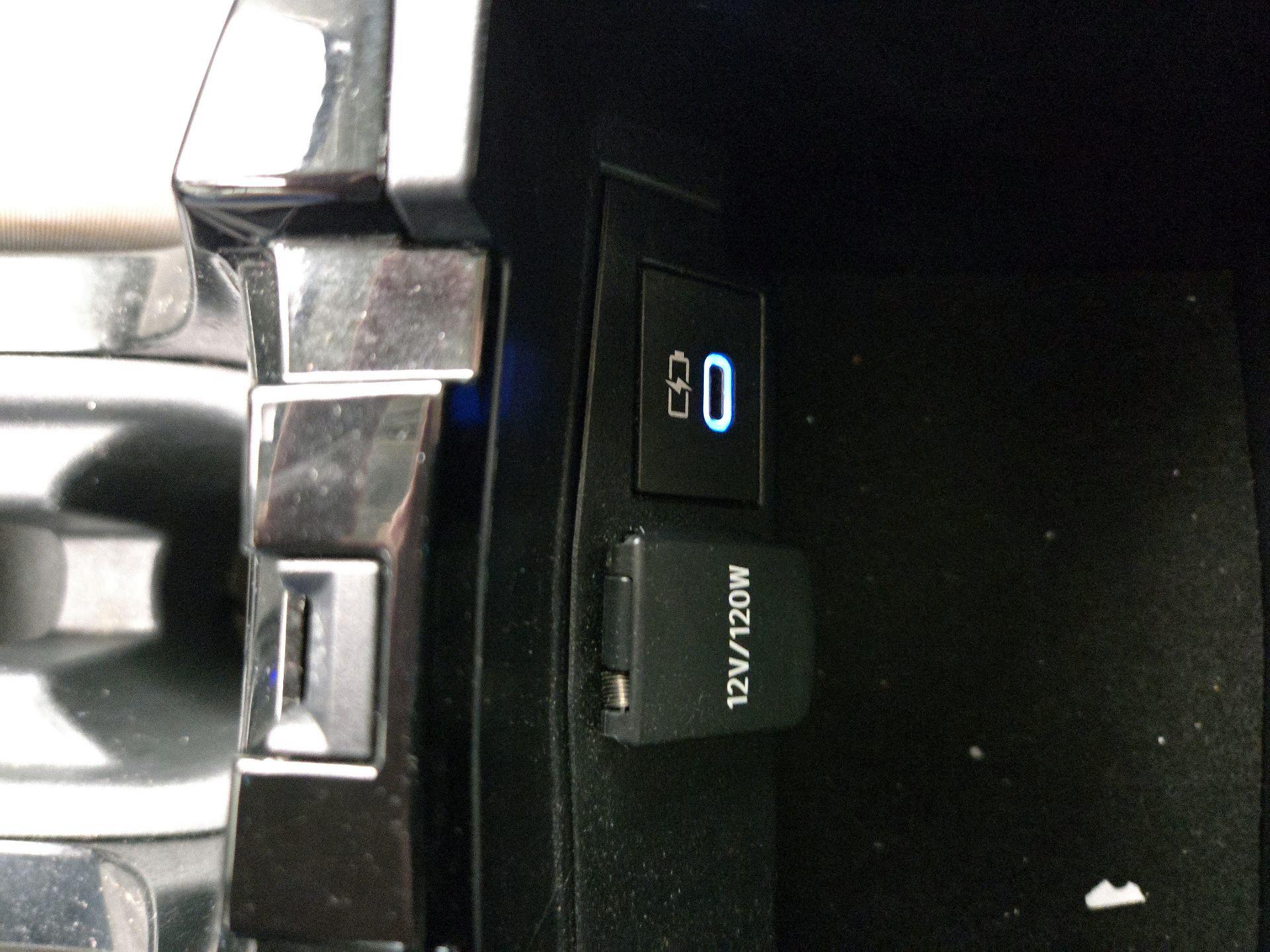 Thumbnail: 2022 Toyota Corolla - 19