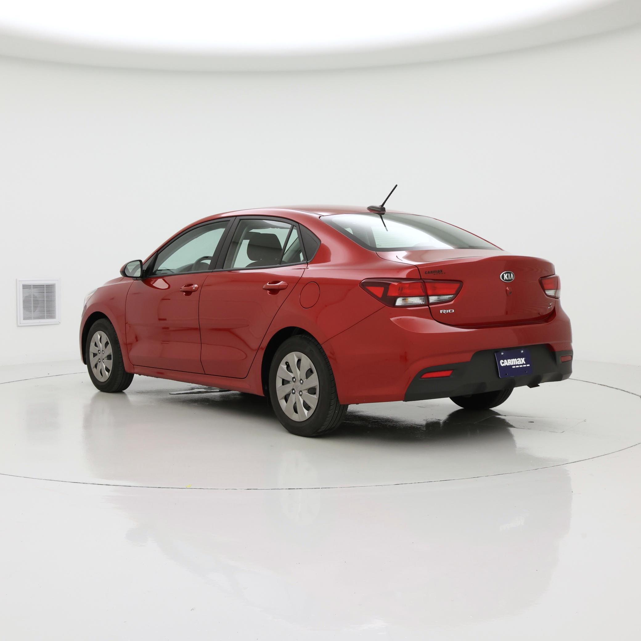 Thumbnail: 2020 Kia Rio - 2