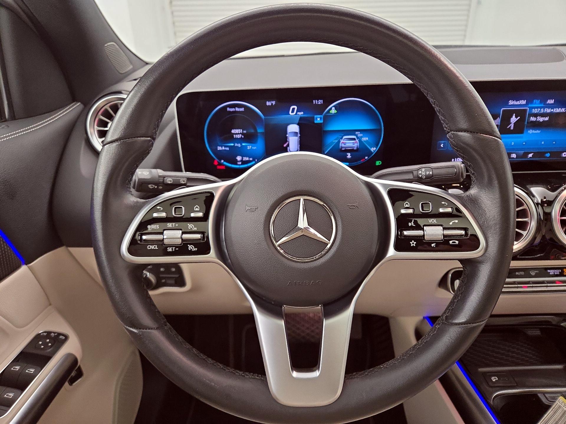 Thumbnail: 2021 Mercedes-Benz GLA - 10