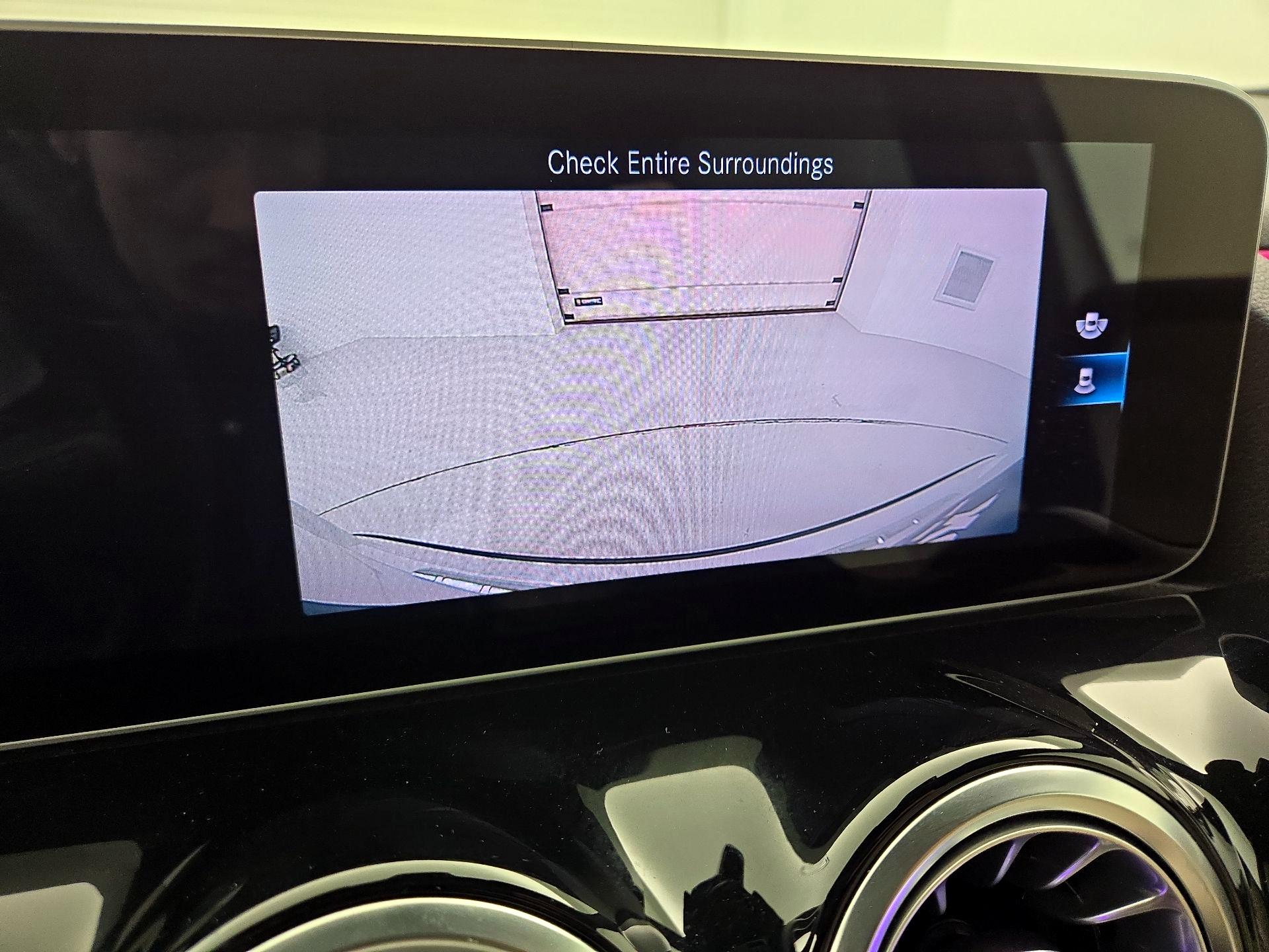 Thumbnail: 2021 Mercedes-Benz GLA - 14