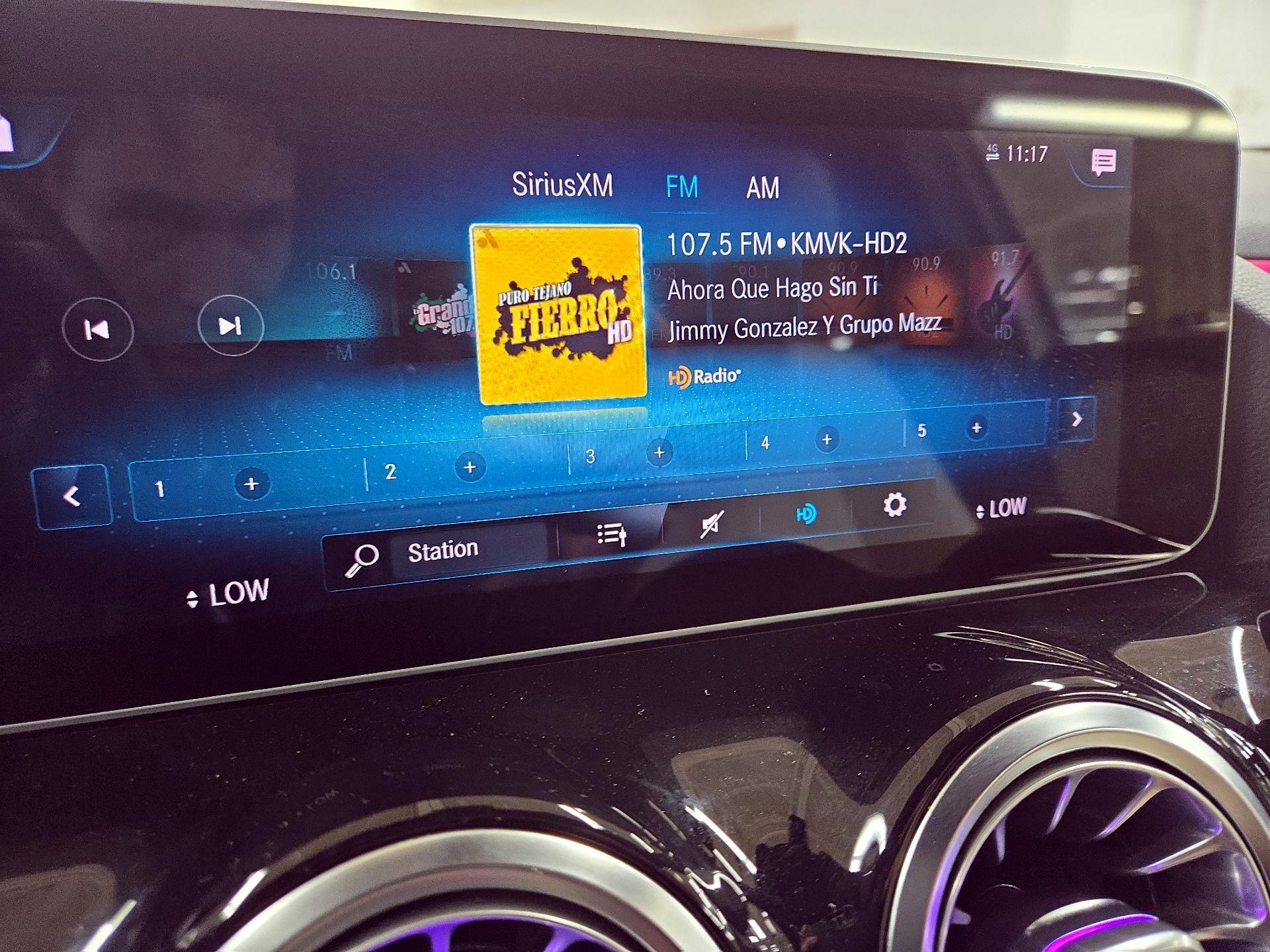 Thumbnail: 2021 Mercedes-Benz GLA - 15