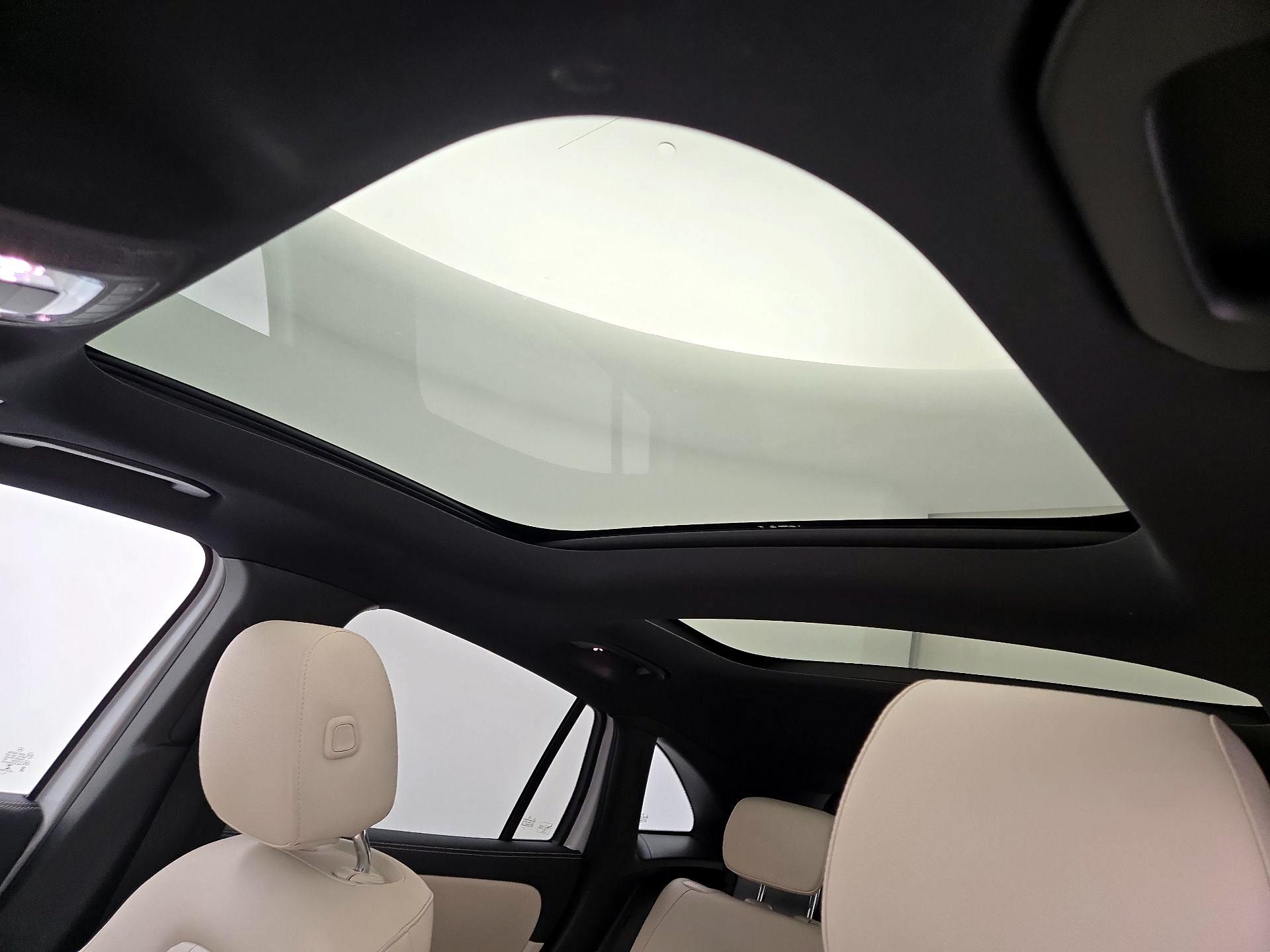 Thumbnail: 2021 Mercedes-Benz GLA - 19