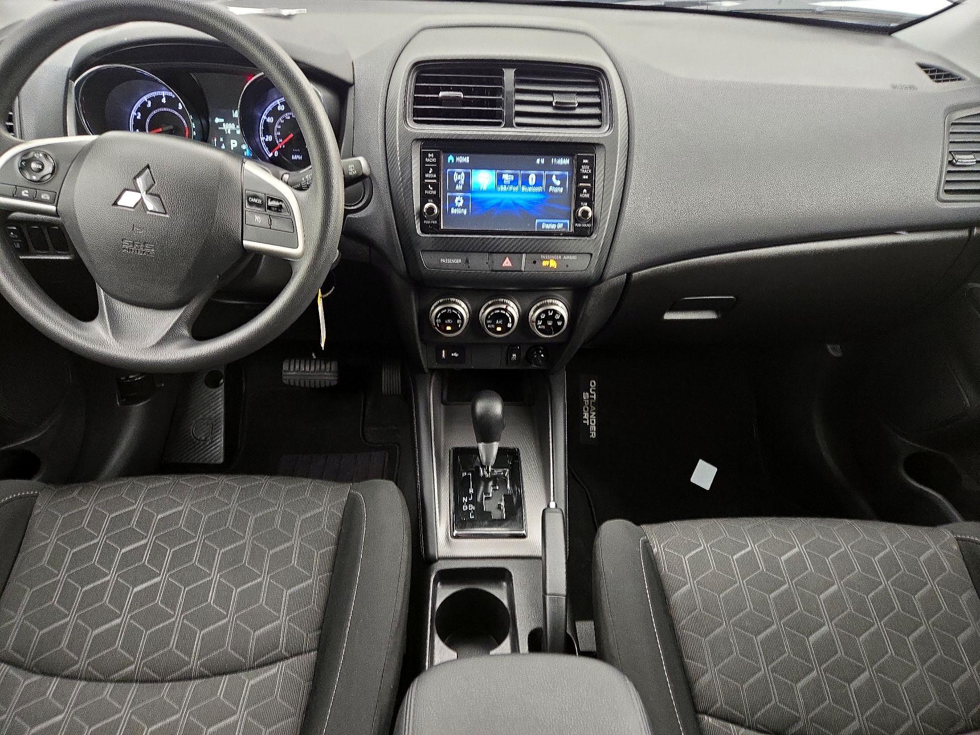 Thumbnail: 2022 Mitsubishi Outlander Sport - 9