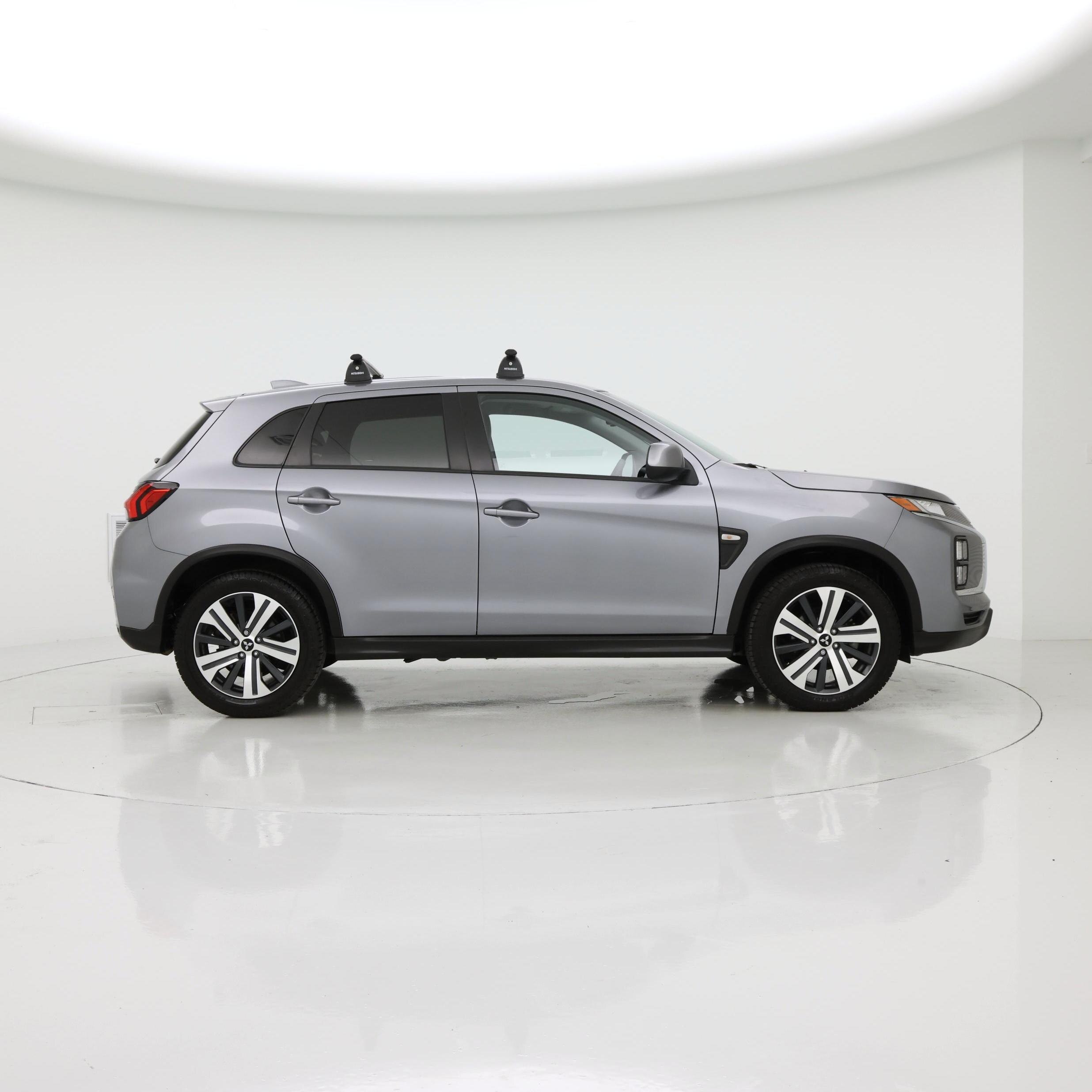 Thumbnail: 2022 Mitsubishi Outlander Sport - 7