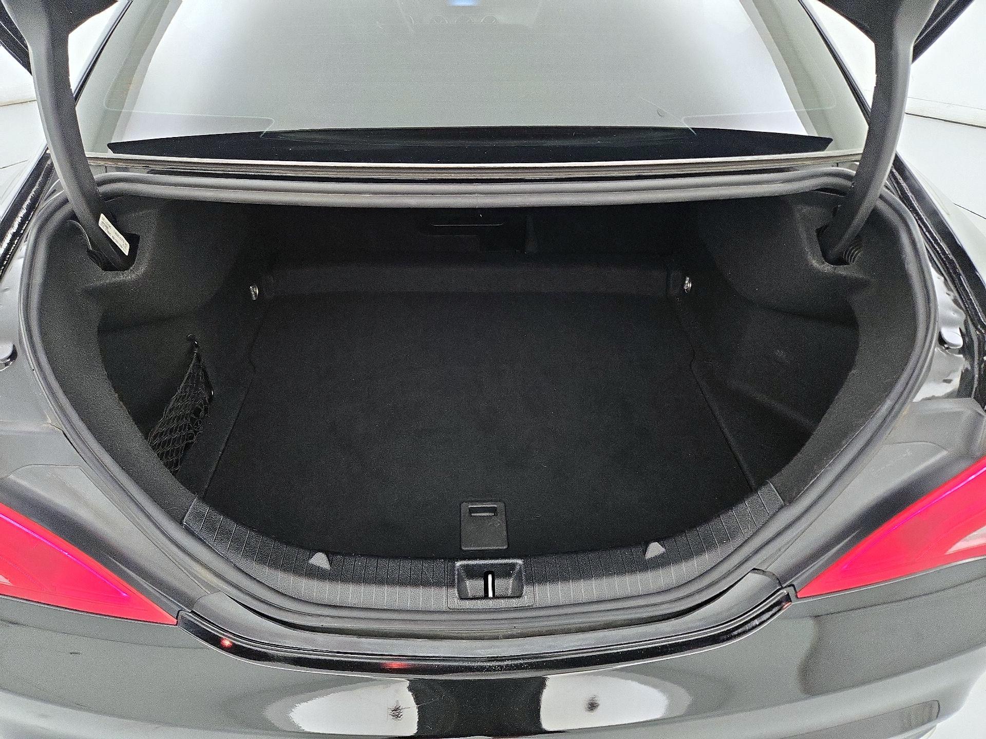 Thumbnail: 2019 Mercedes-Benz CLA - 20