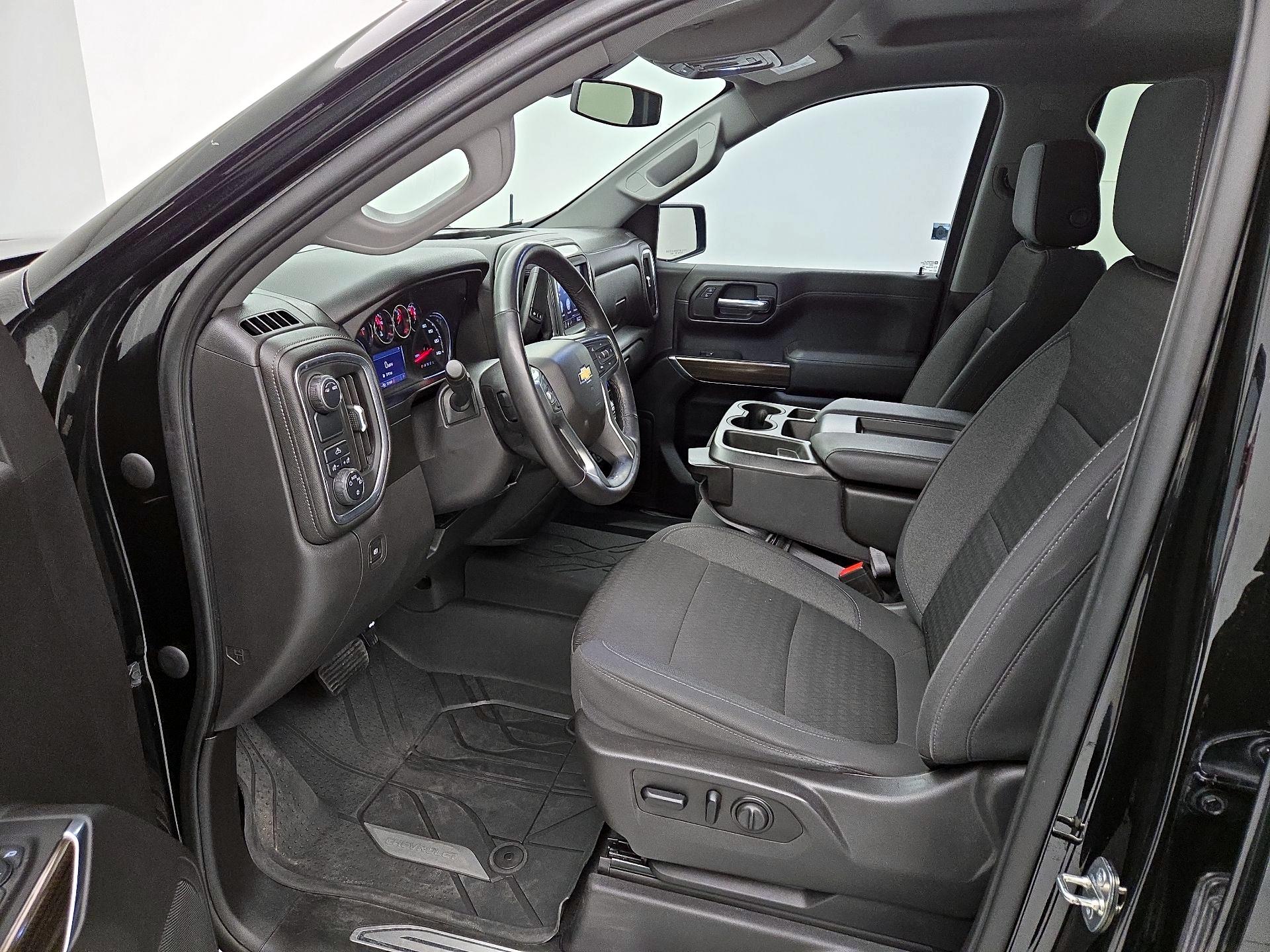 Thumbnail: 2021 Chevrolet Silverado 1500 - 11
