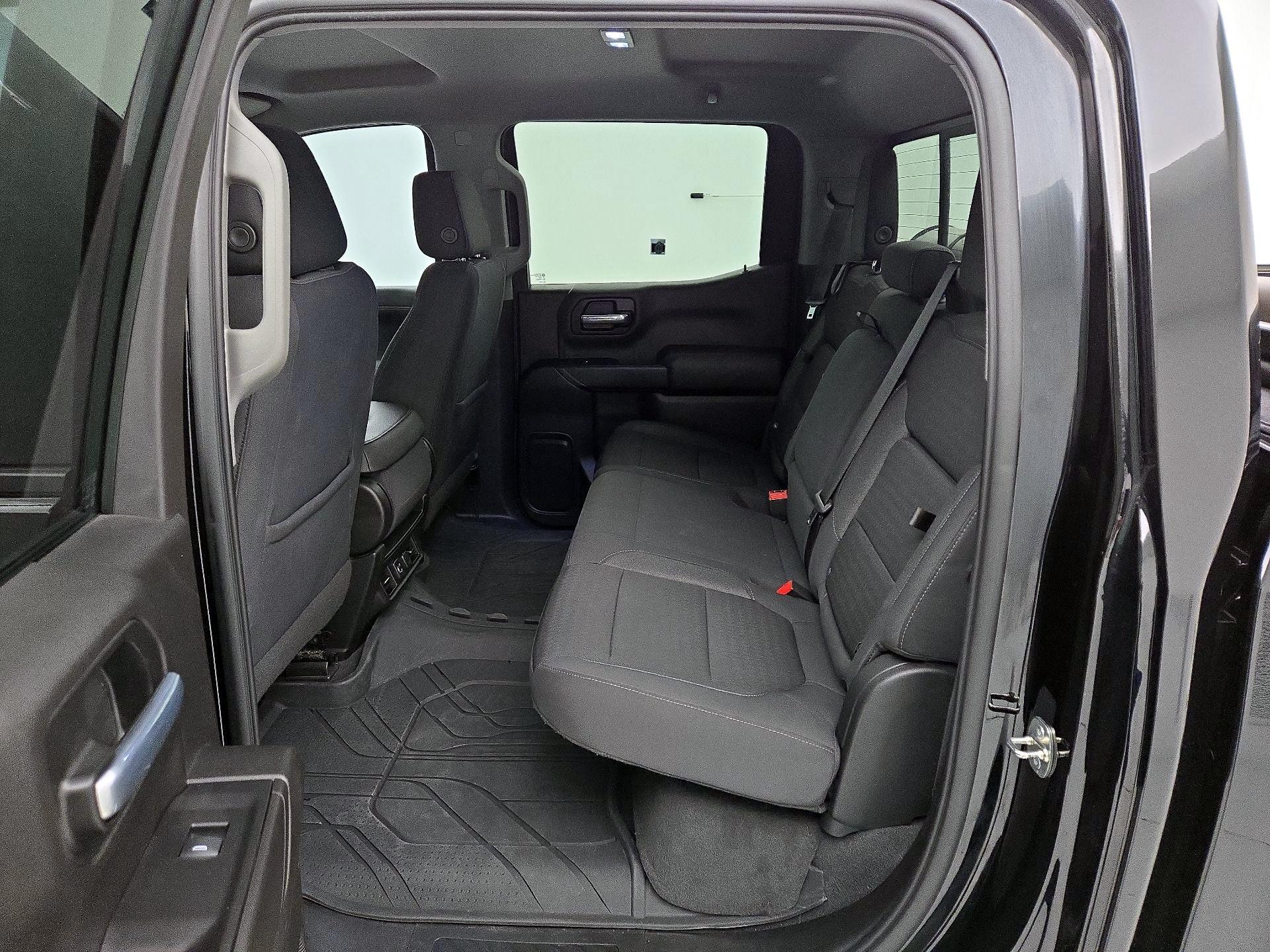 Thumbnail: 2021 Chevrolet Silverado 1500 - 19