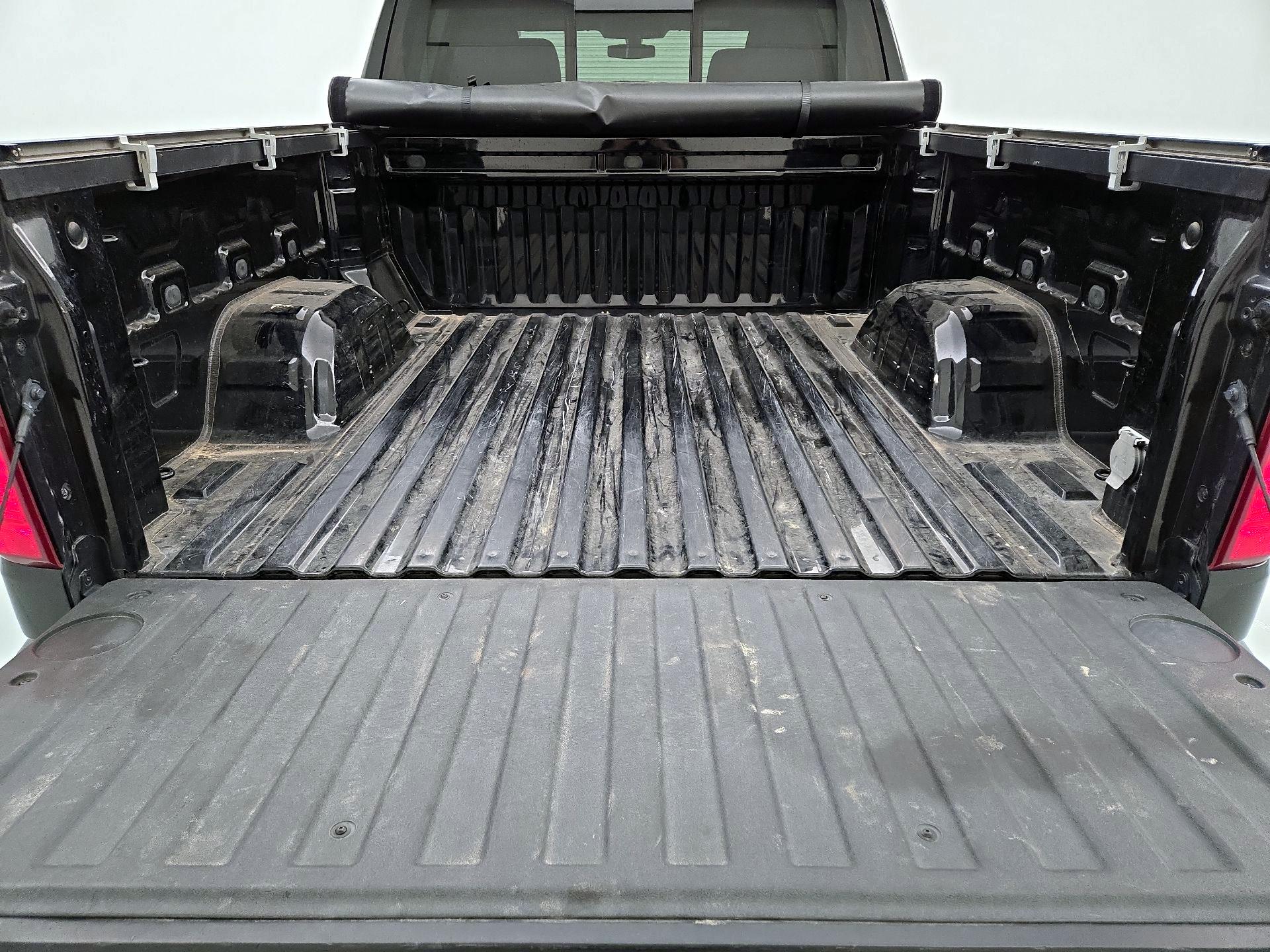 Thumbnail: 2021 Chevrolet Silverado 1500 - 20