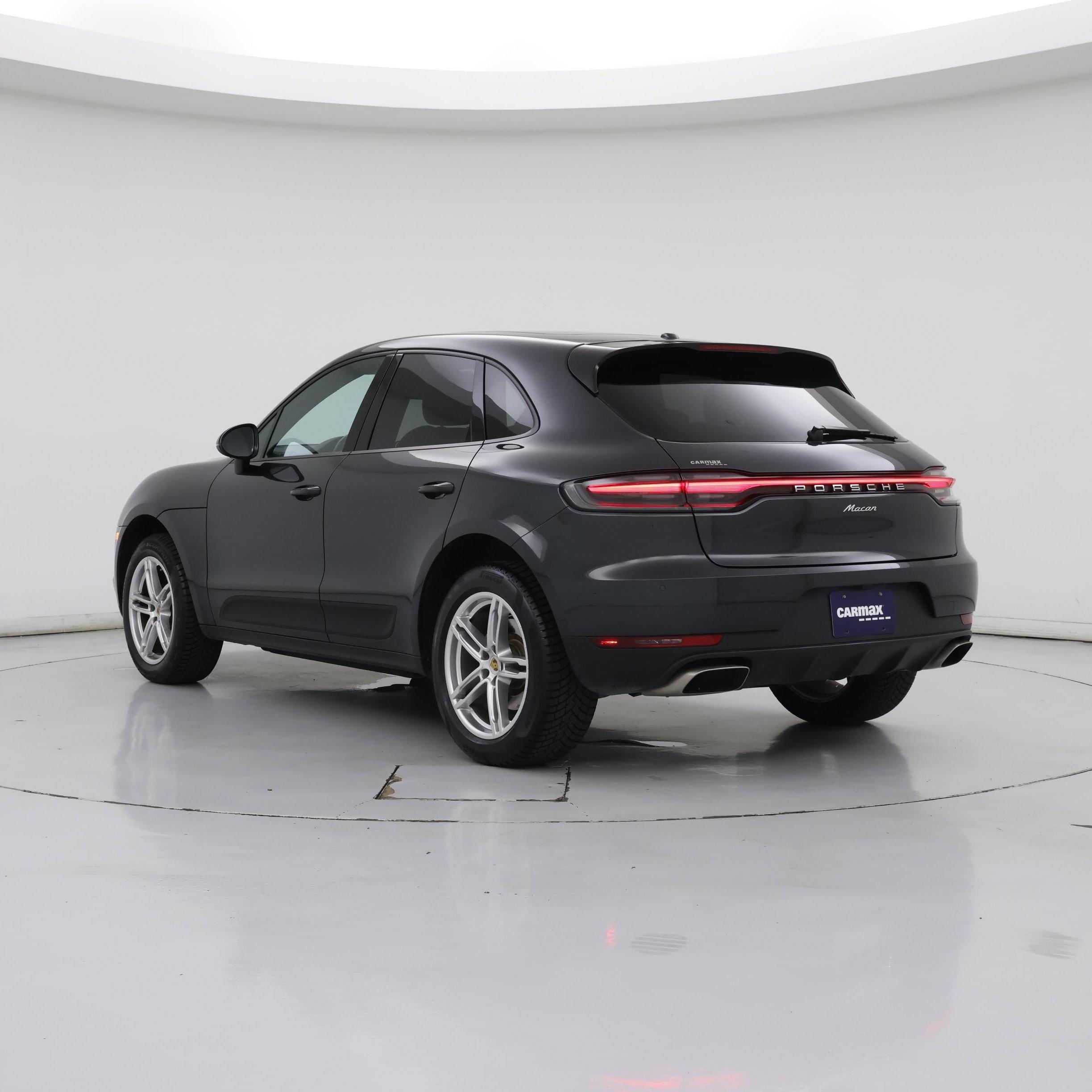 Thumbnail: 2020 Porsche Macan - 2