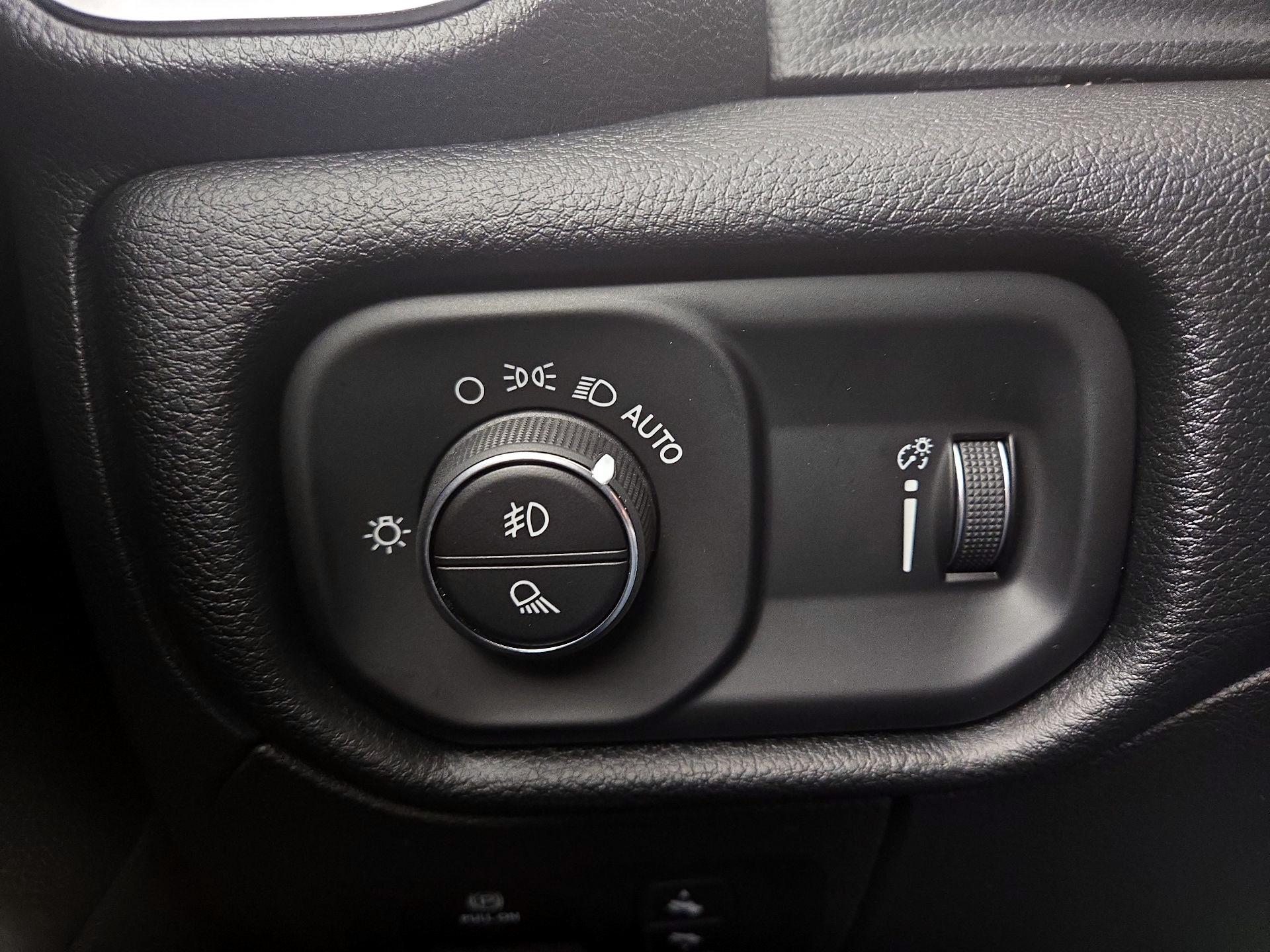 Thumbnail: 2022 RAM 1500 - 13