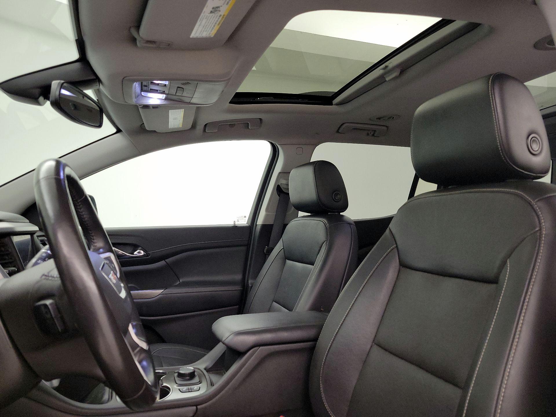 Thumbnail: 2020 GMC Acadia - 19