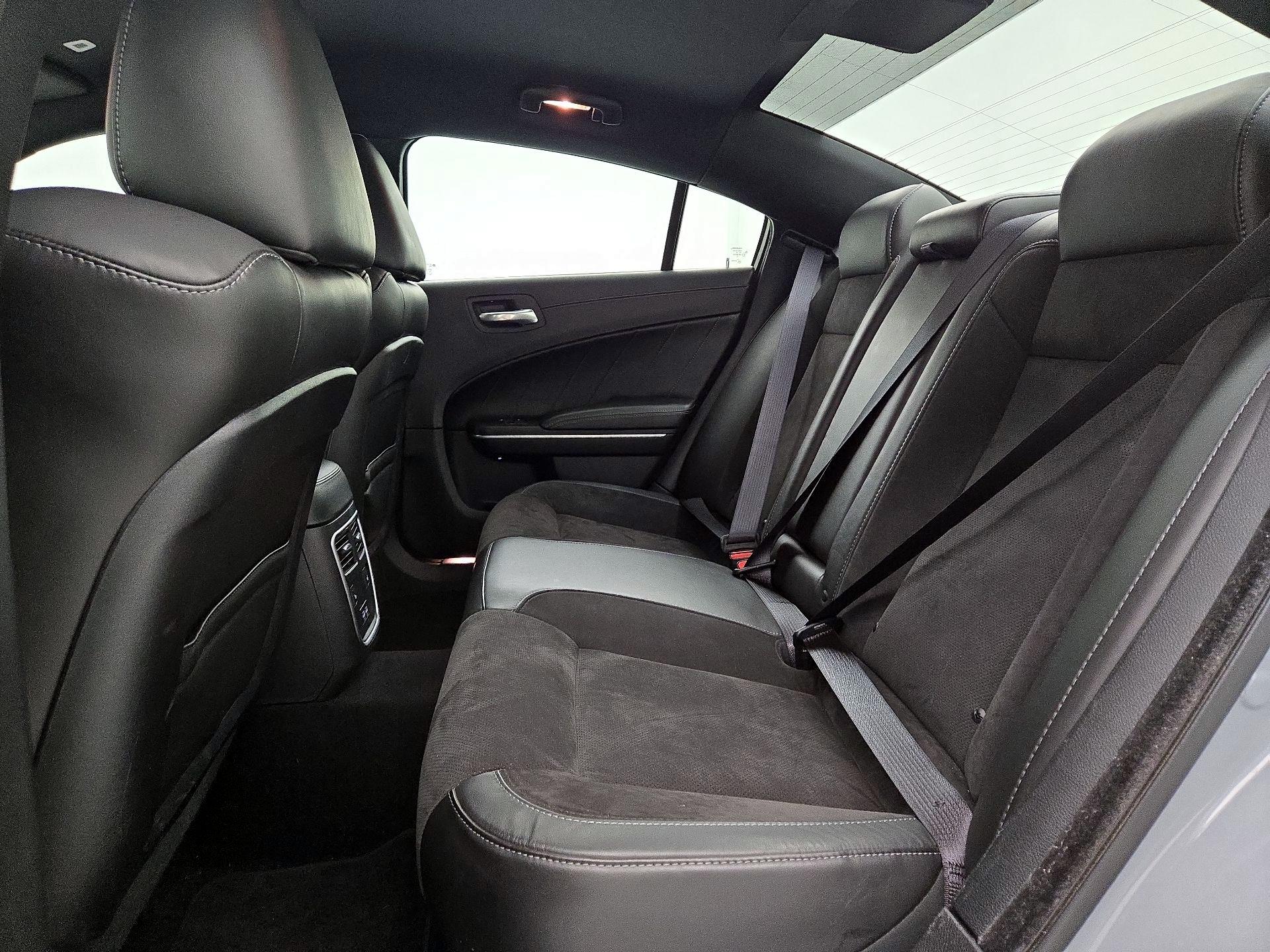 Thumbnail: 2021 Dodge Charger - 19