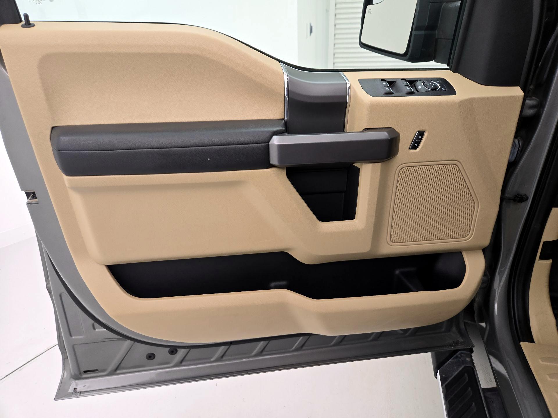 Thumbnail: 2020 Ford F-150 - 12