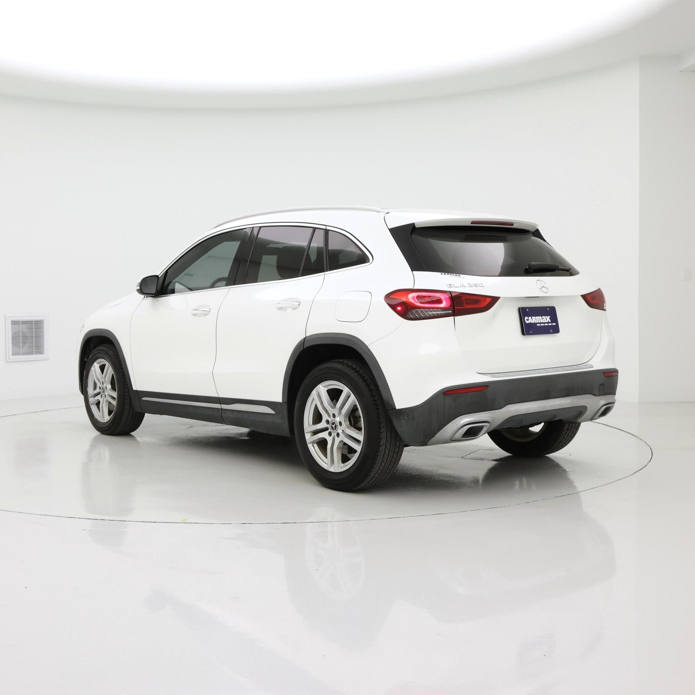 Thumbnail: 2021 Mercedes-Benz GLA - 2
