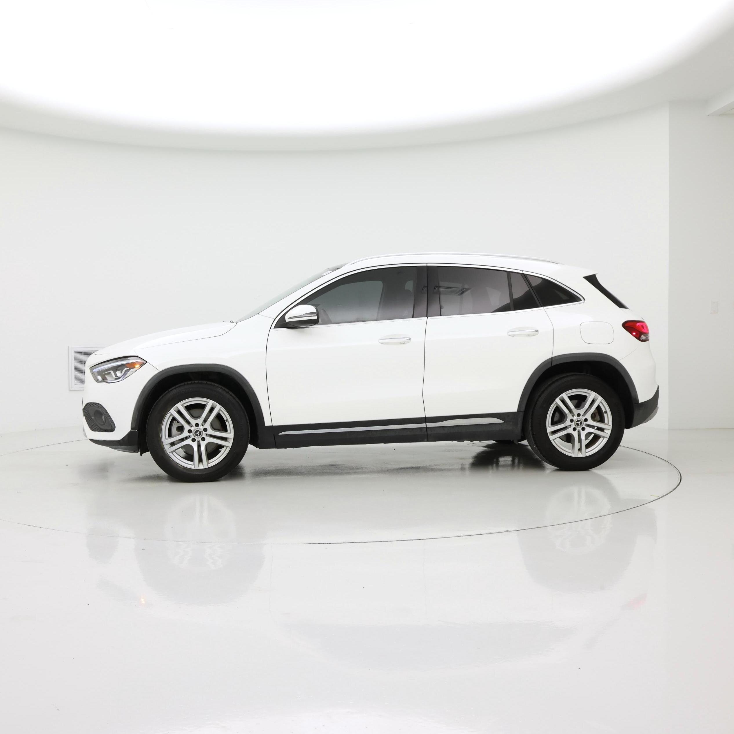 Thumbnail: 2021 Mercedes-Benz GLA - 3