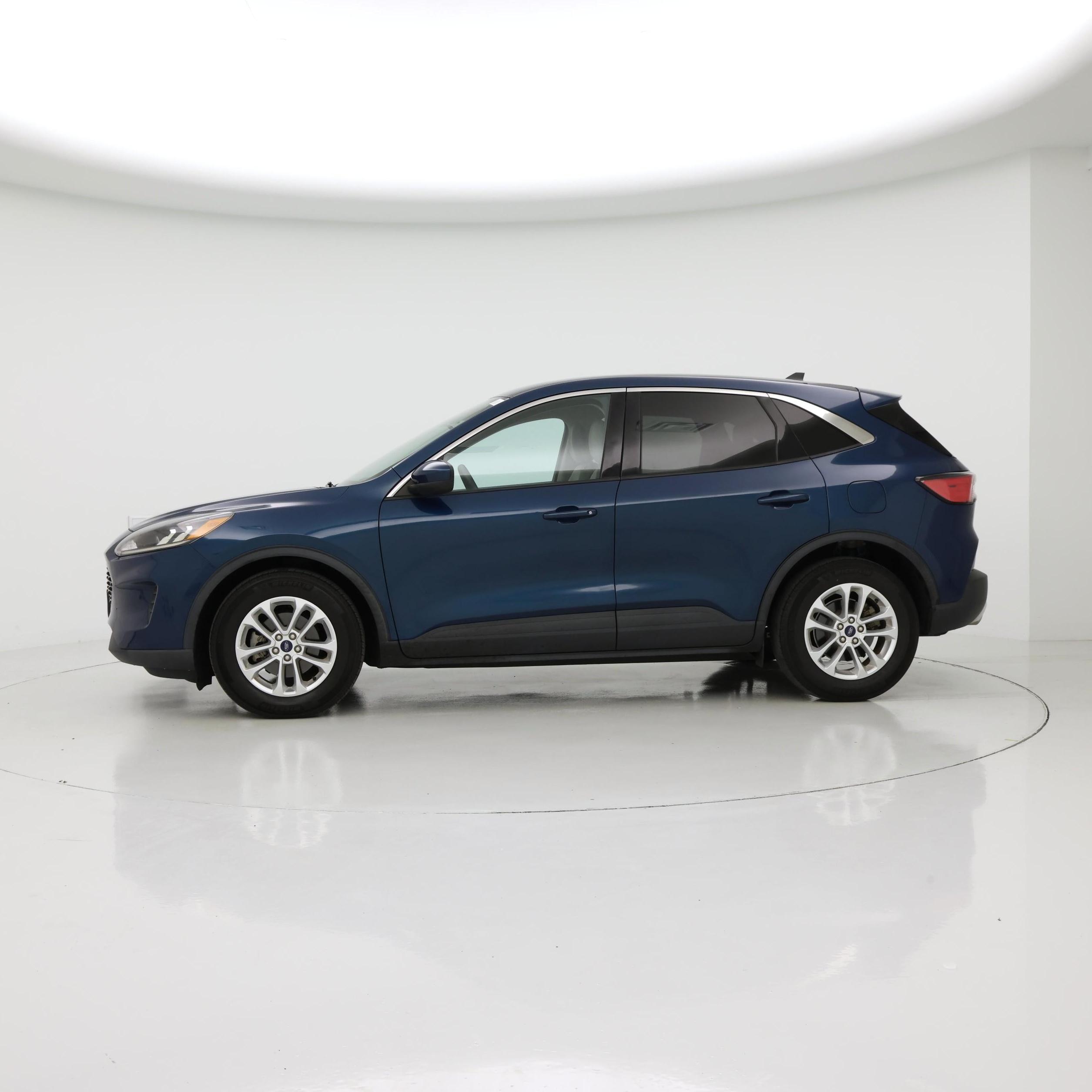 Thumbnail: 2020 Ford Escape - 3