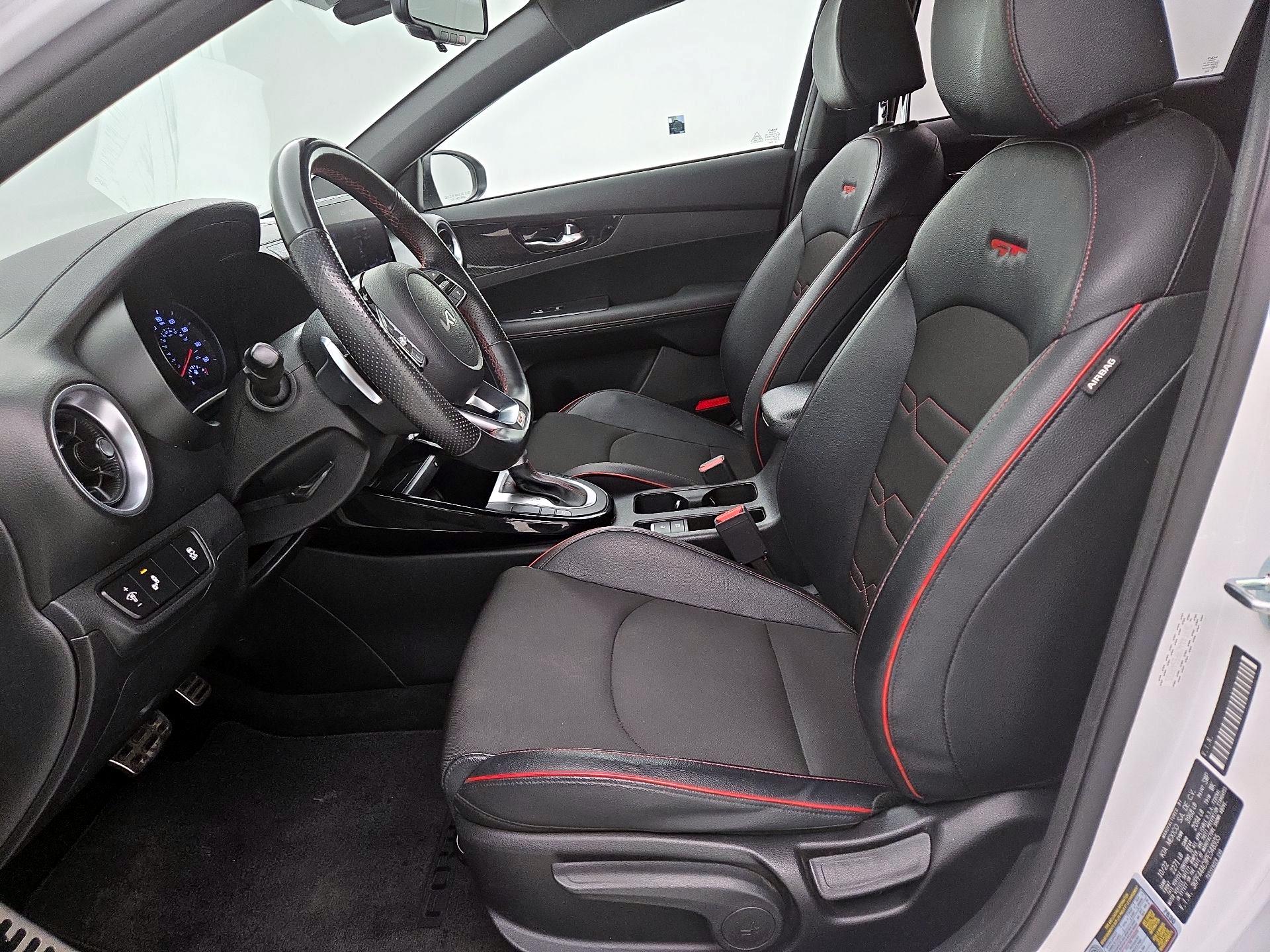 Thumbnail: 2023 Kia Forte - 11
