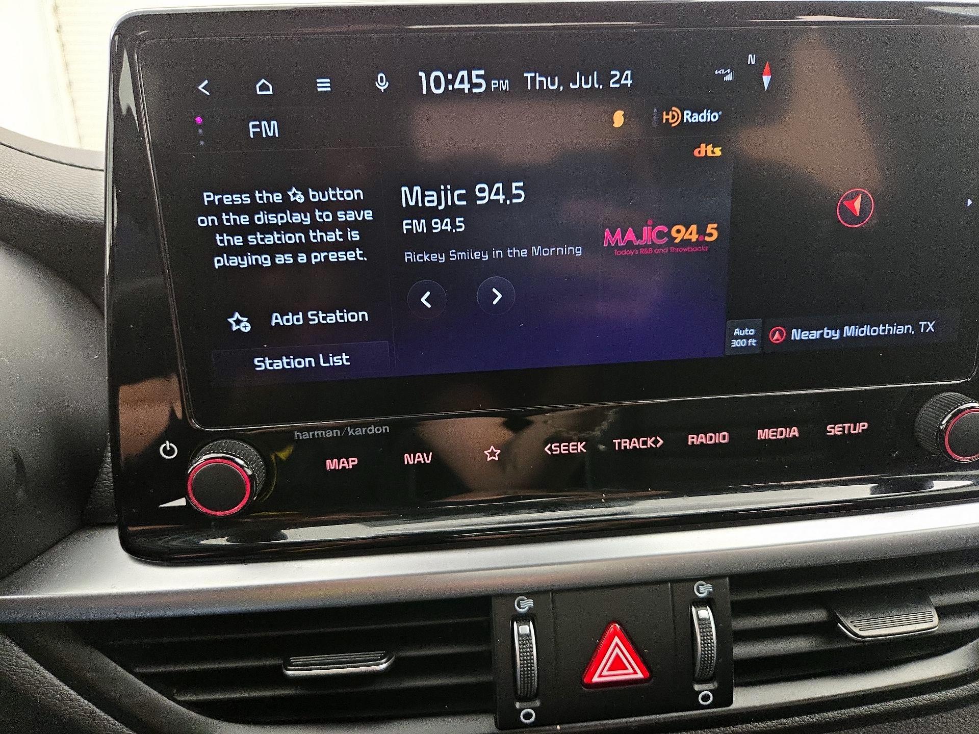Thumbnail: 2023 Kia Forte - 16