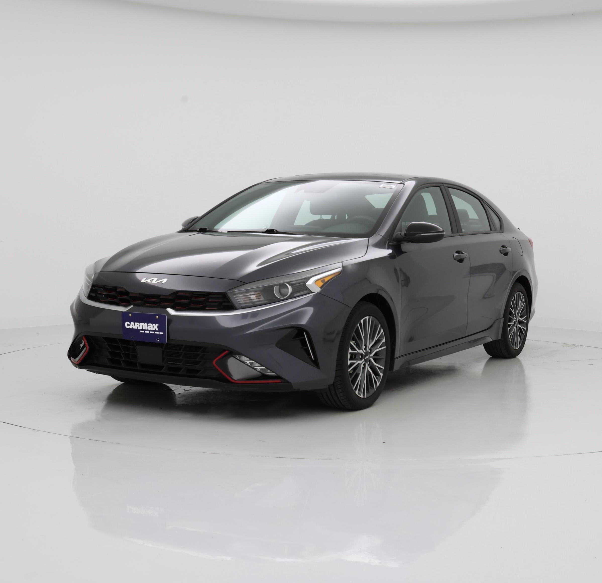 Thumbnail: 2023 Kia Forte - 4