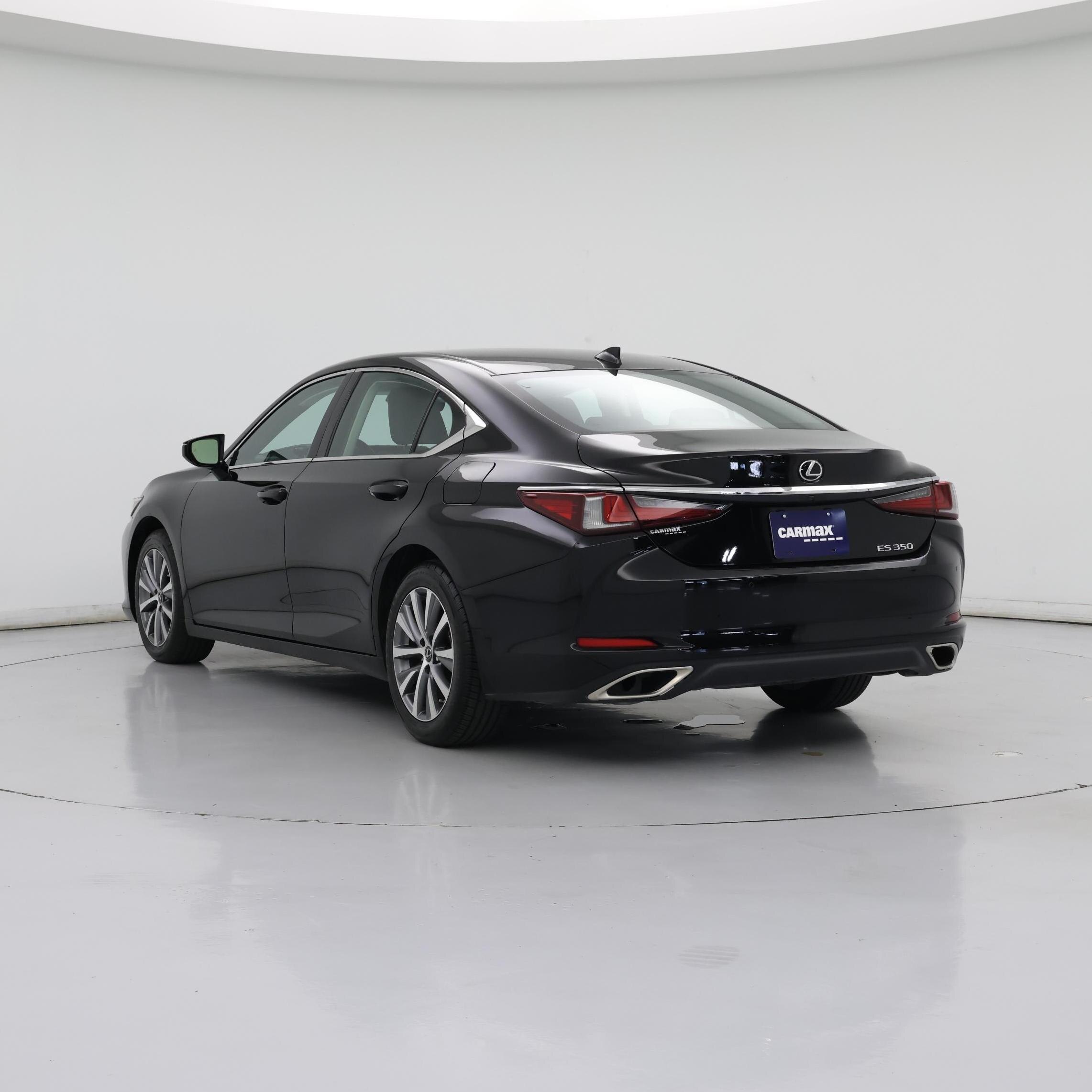 Thumbnail: 2020 Lexus ES - 2
