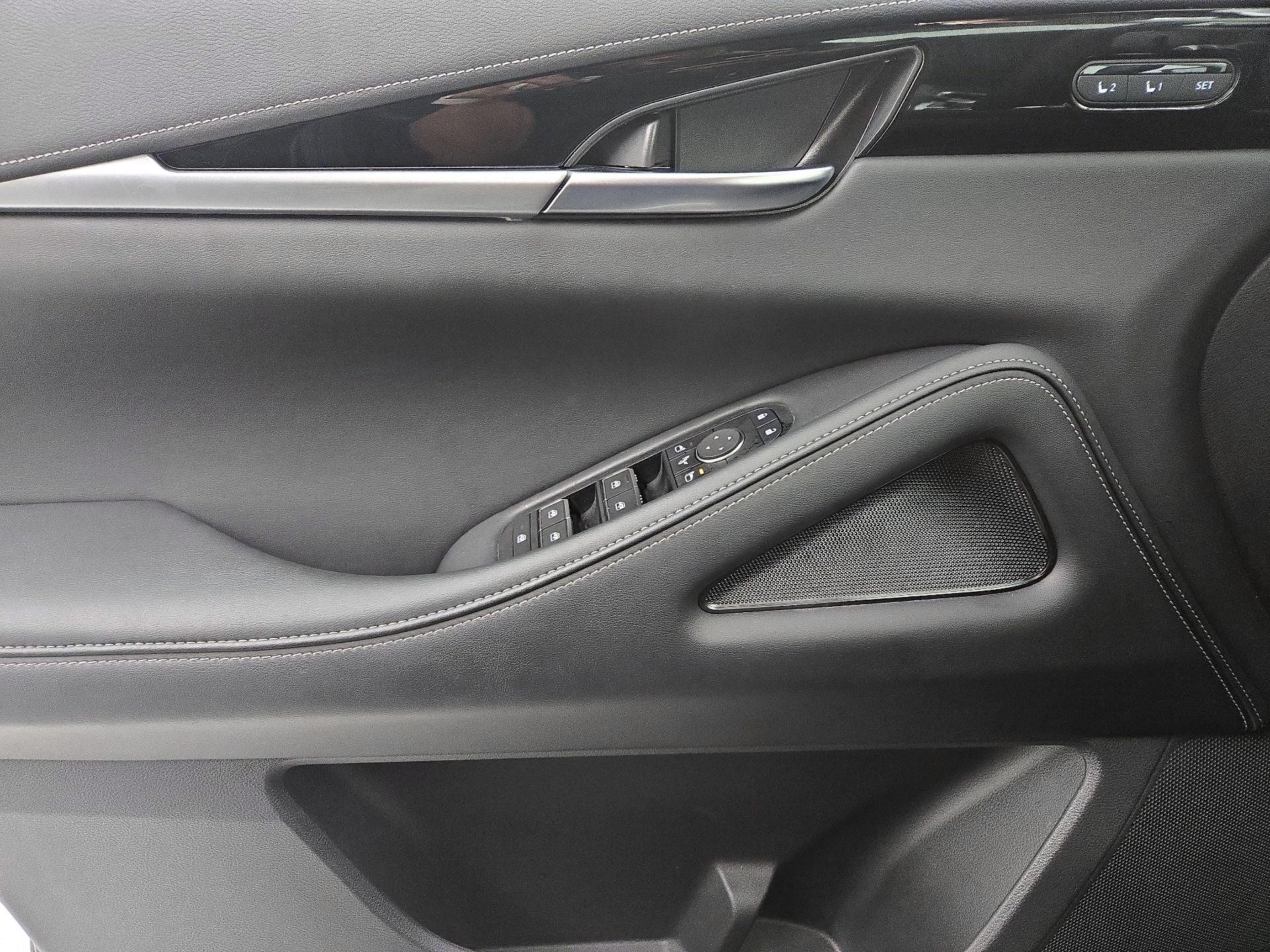 Thumbnail: 2024 INFINITI QX60 - 12