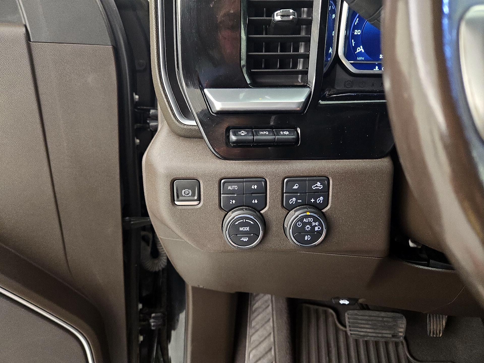 Thumbnail: 2022 Chevrolet Silverado 1500 - 13
