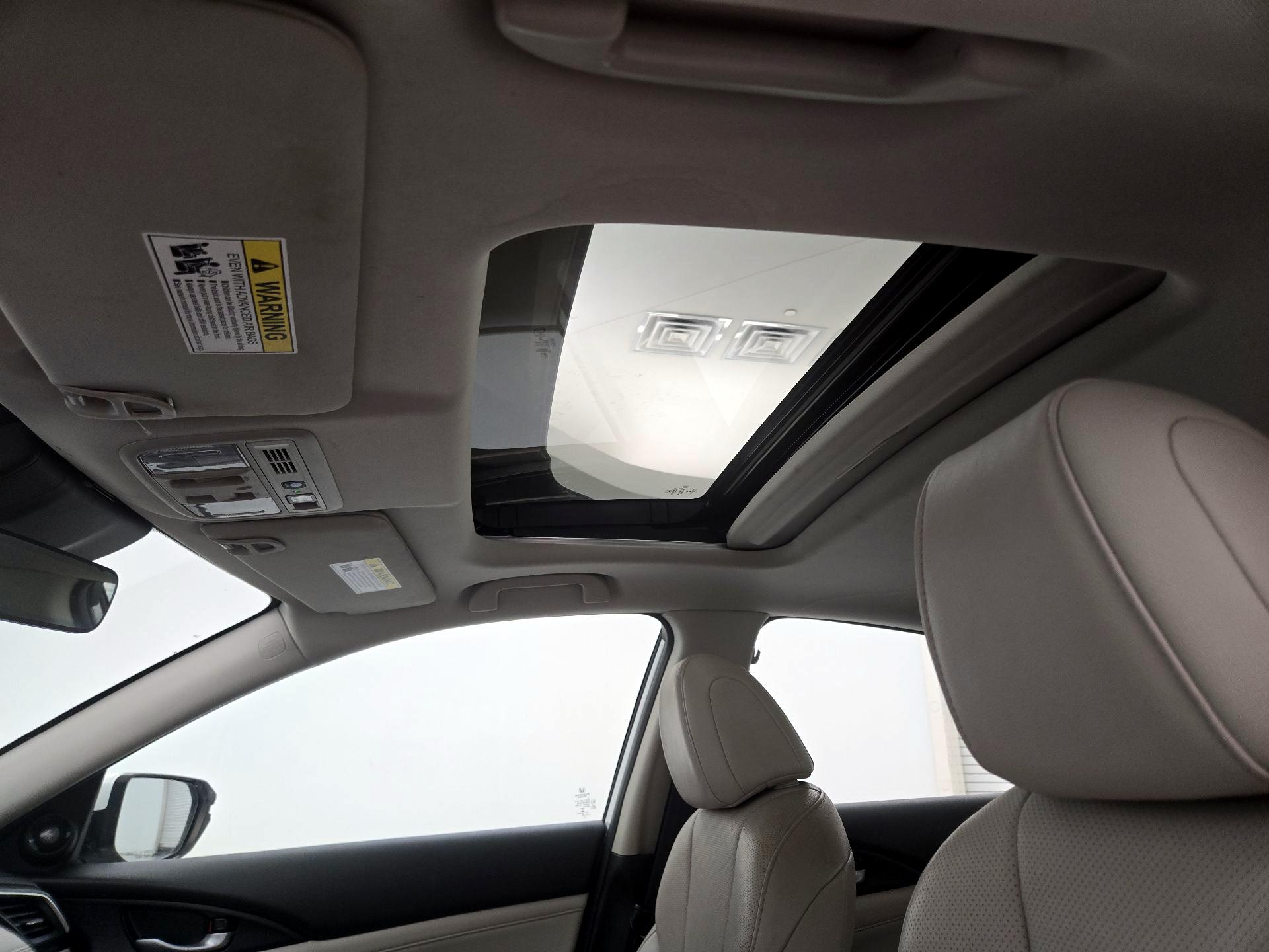 Thumbnail: 2020 Honda Insight - 20