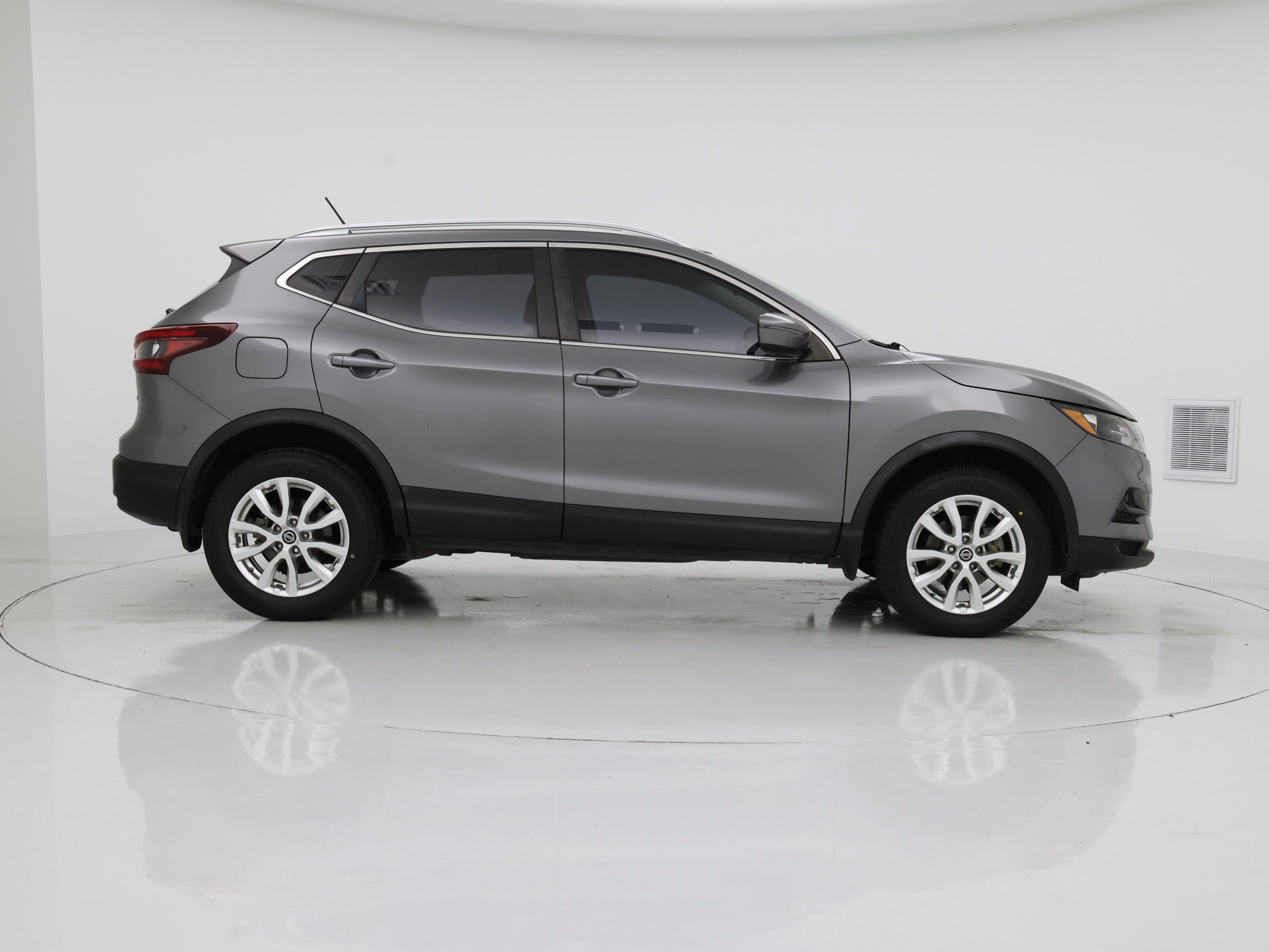 Thumbnail: 2020 Nissan Rogue Sport - 7