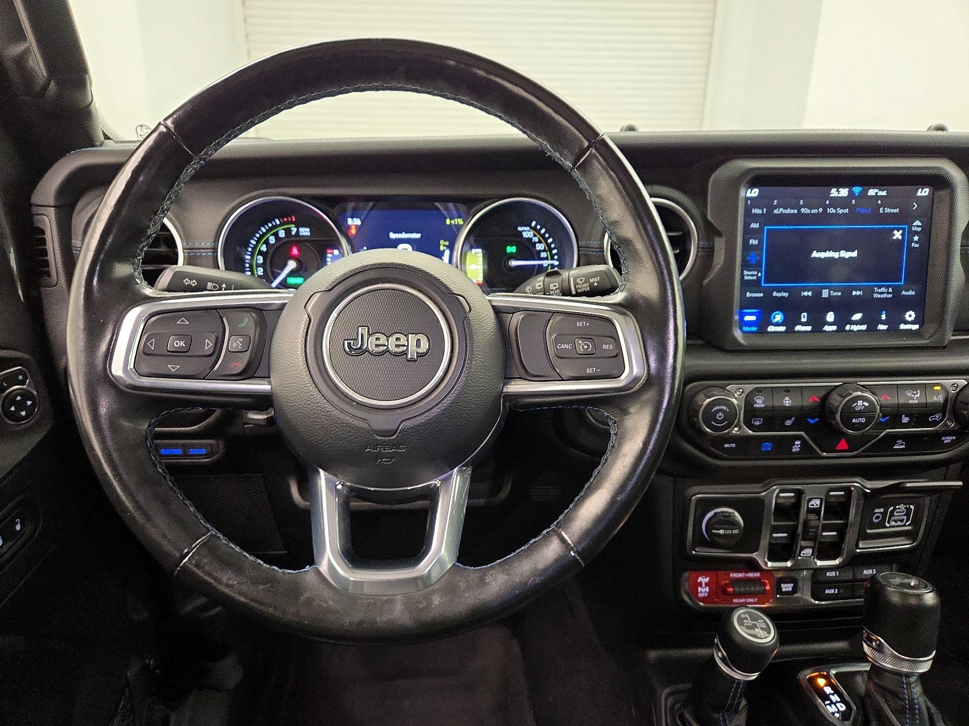 Thumbnail: 2022 Jeep Wrangler - 10