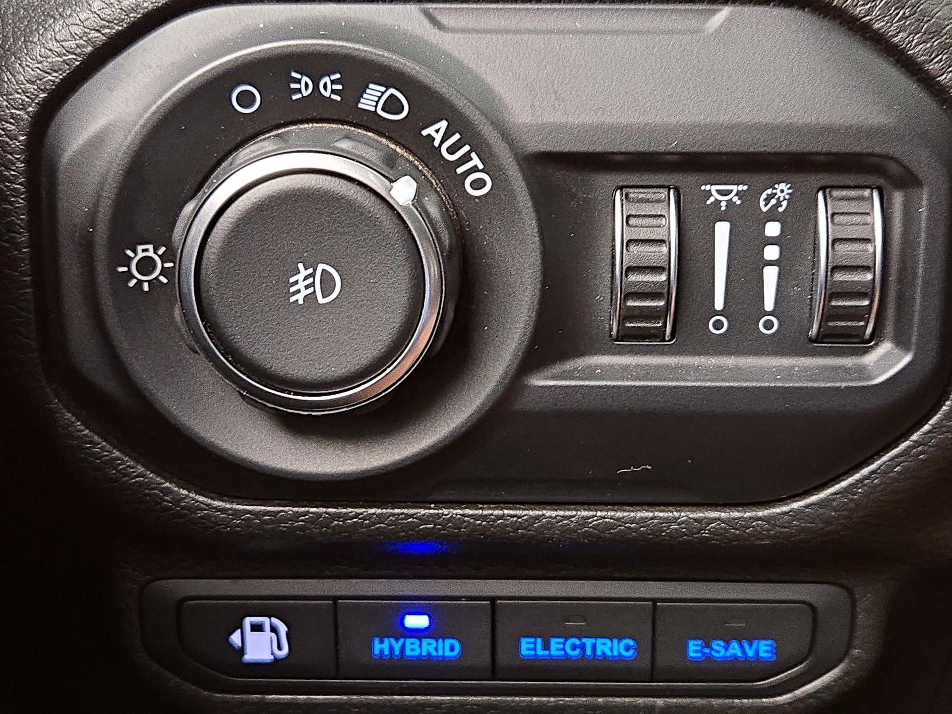 Thumbnail: 2022 Jeep Wrangler - 13