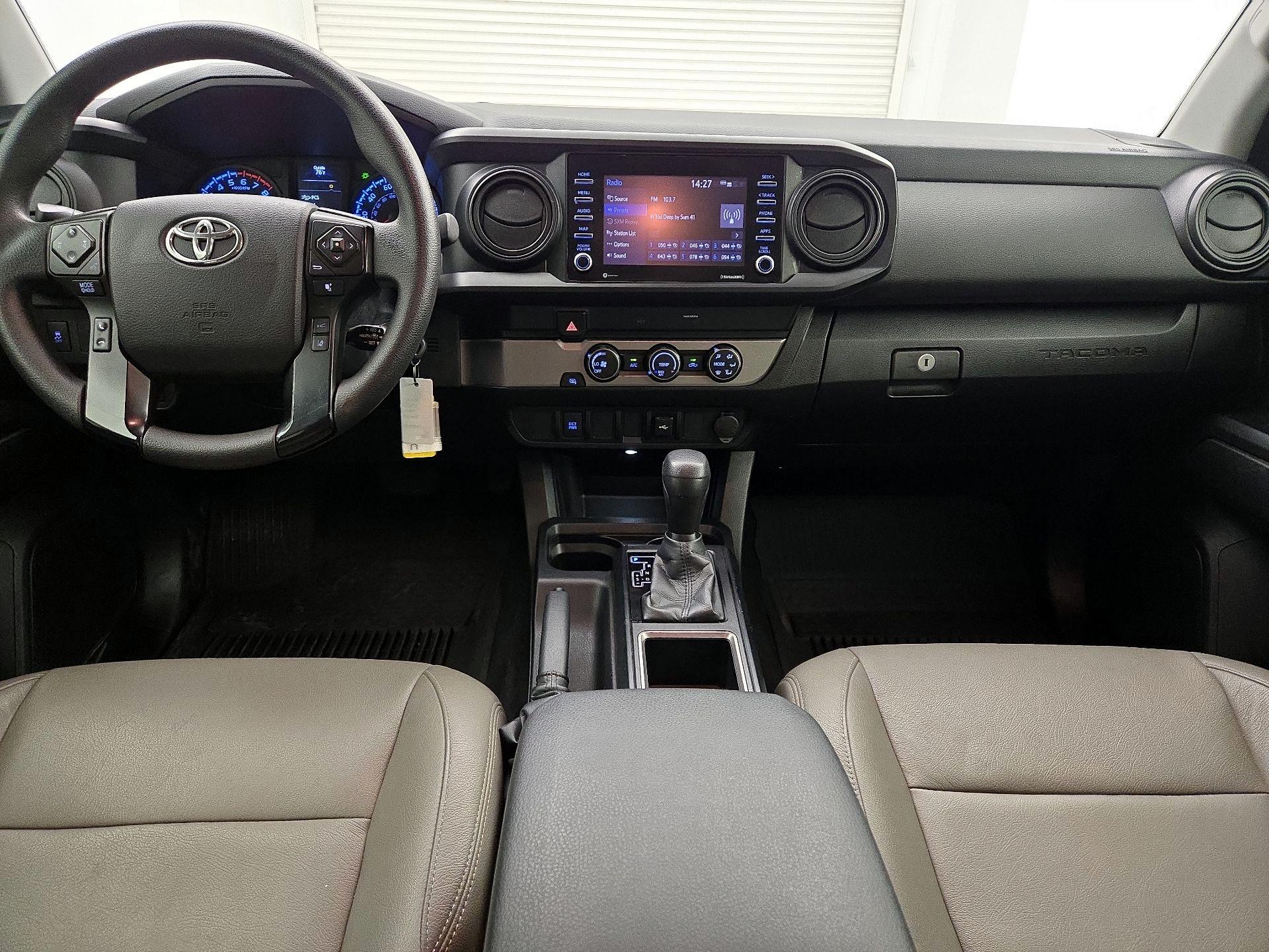 Thumbnail: 2022 Toyota Tacoma - 9
