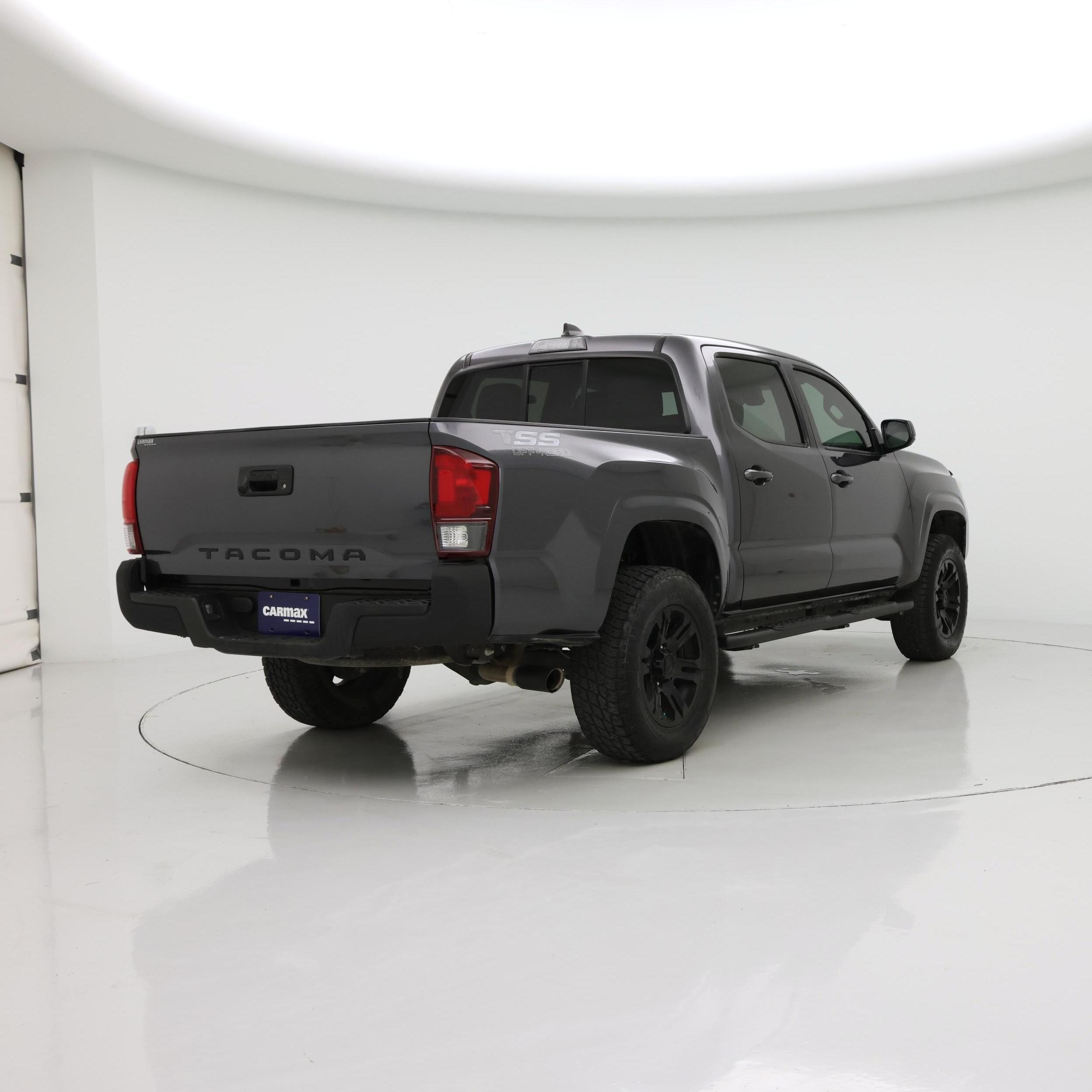 Thumbnail: 2022 Toyota Tacoma - 8